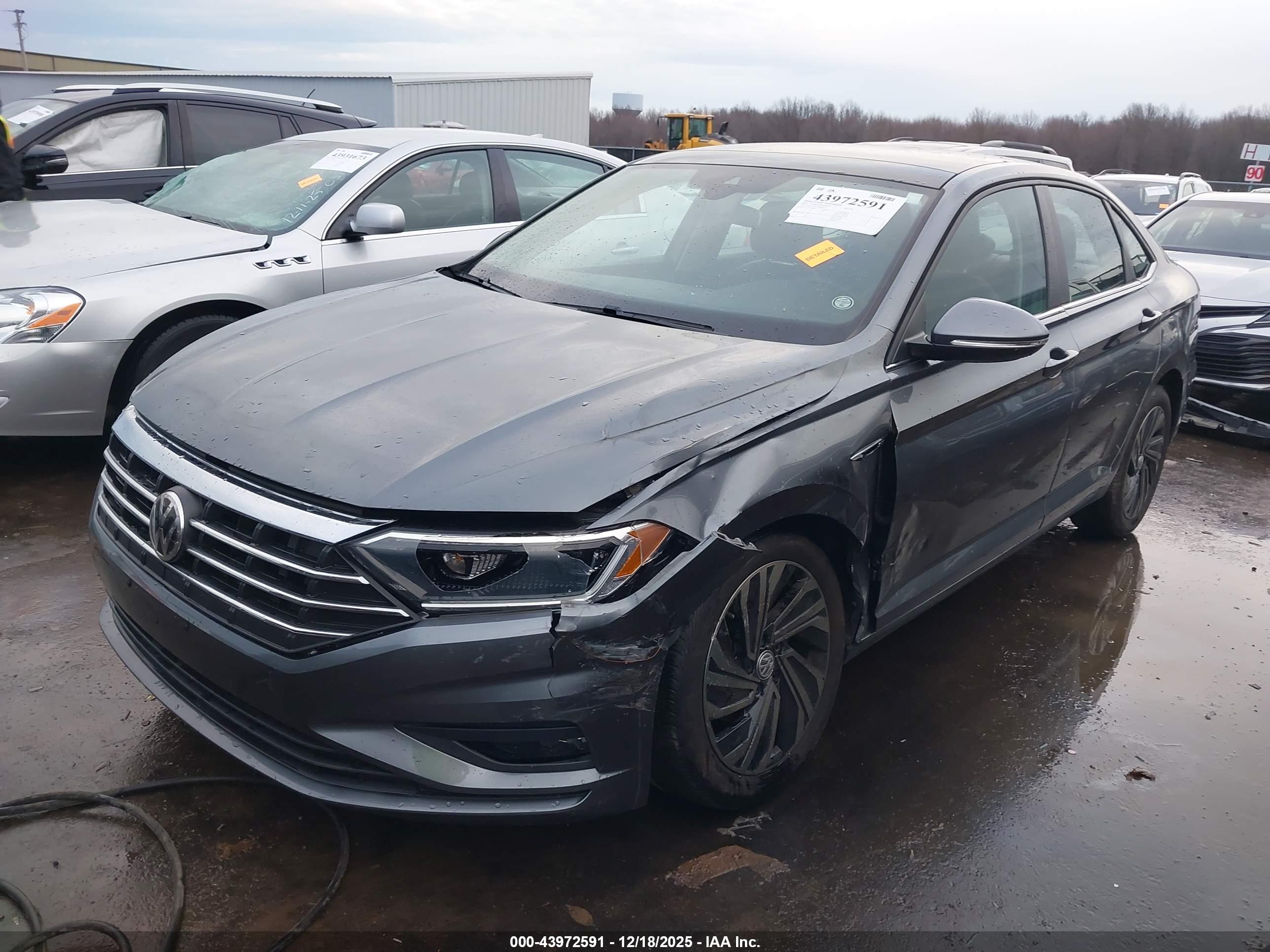VOLKSWAGEN JETTA image 2