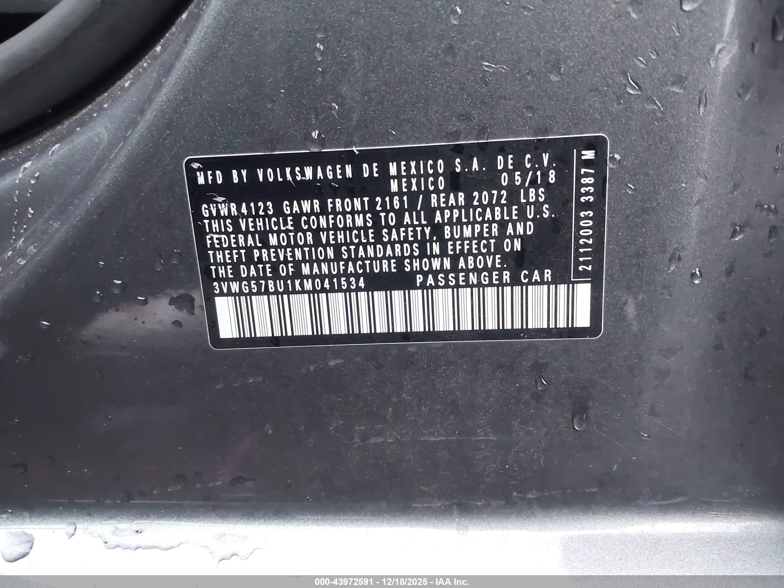 VOLKSWAGEN JETTA image 9