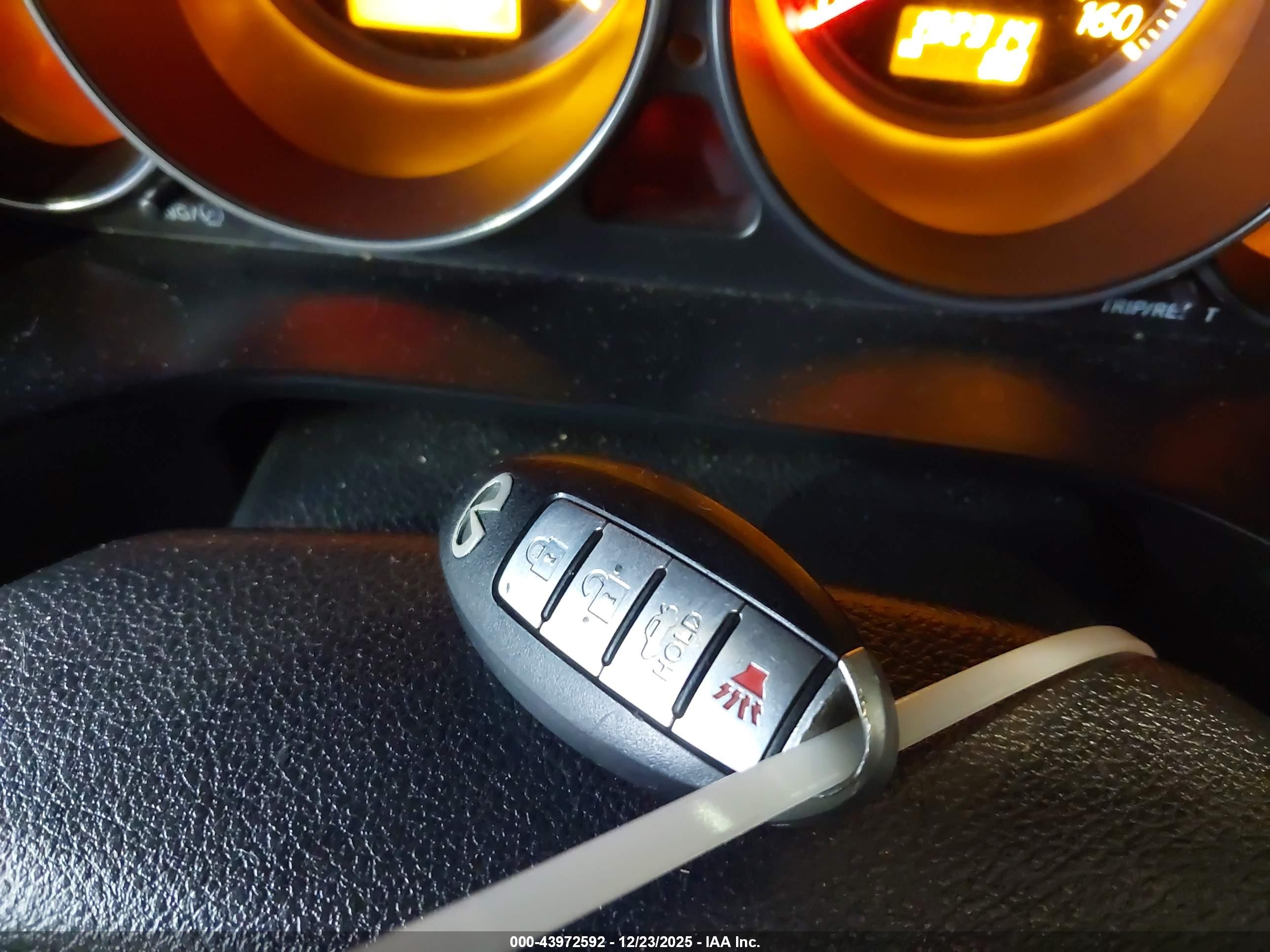 INFINITI M35X image 11