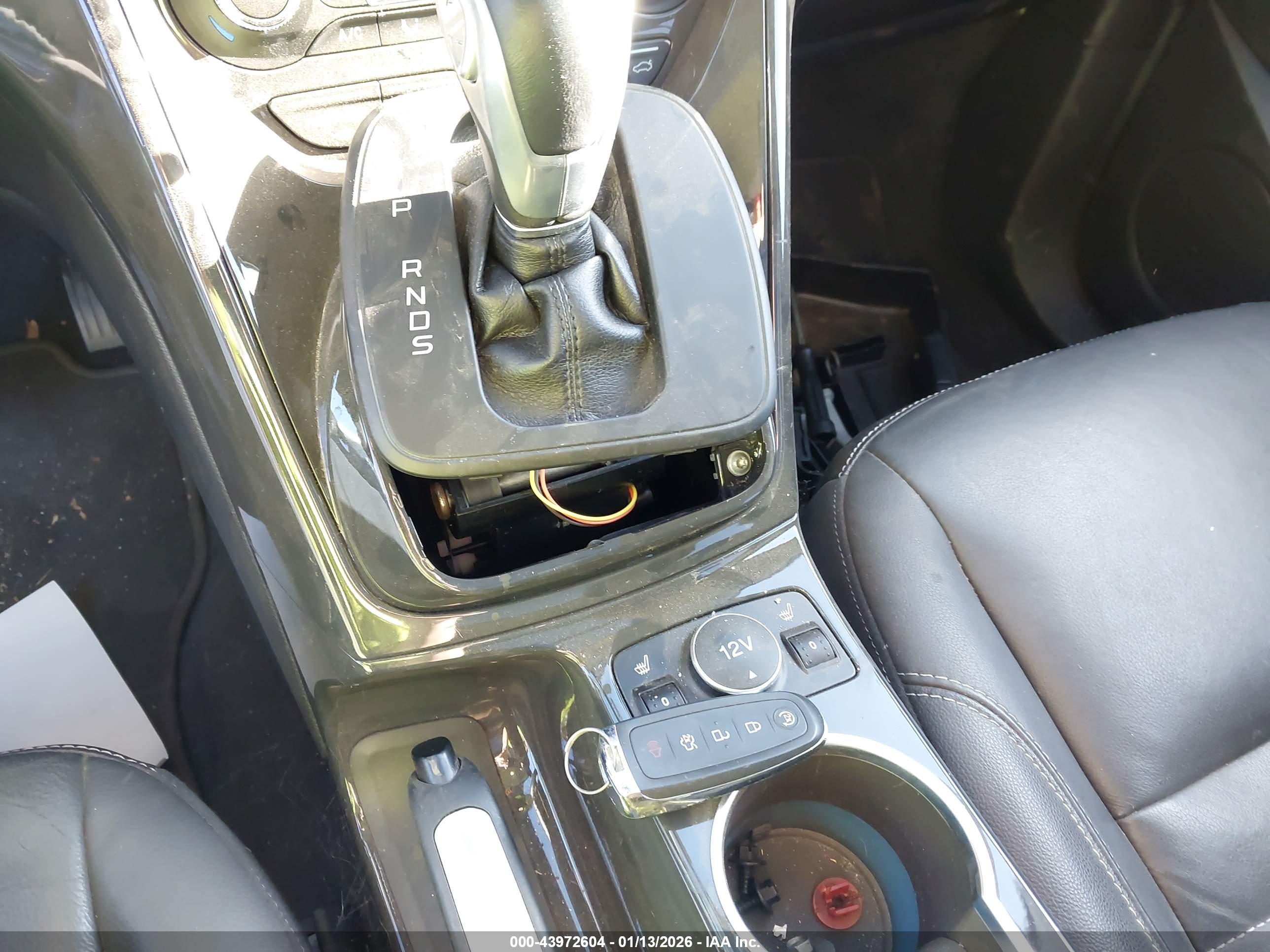 FORD ESCAPE image 11