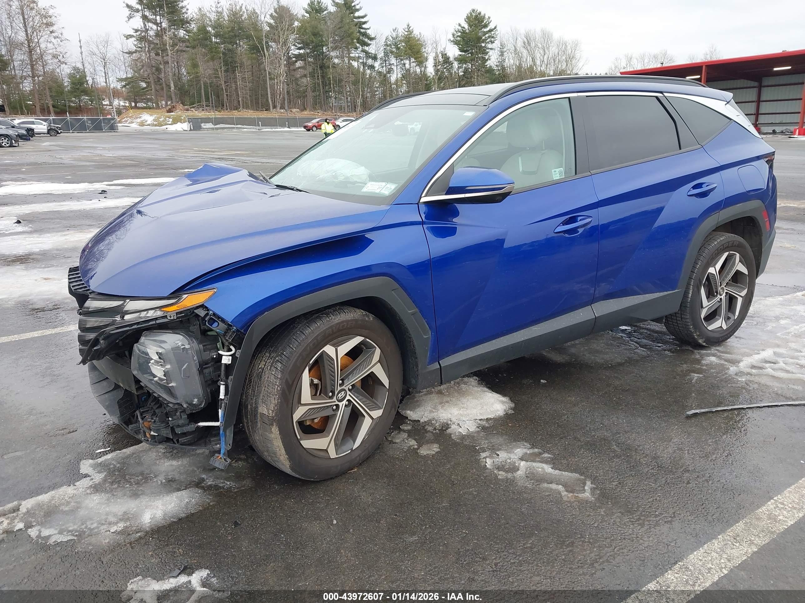 HYUNDAI TUCSON image 2