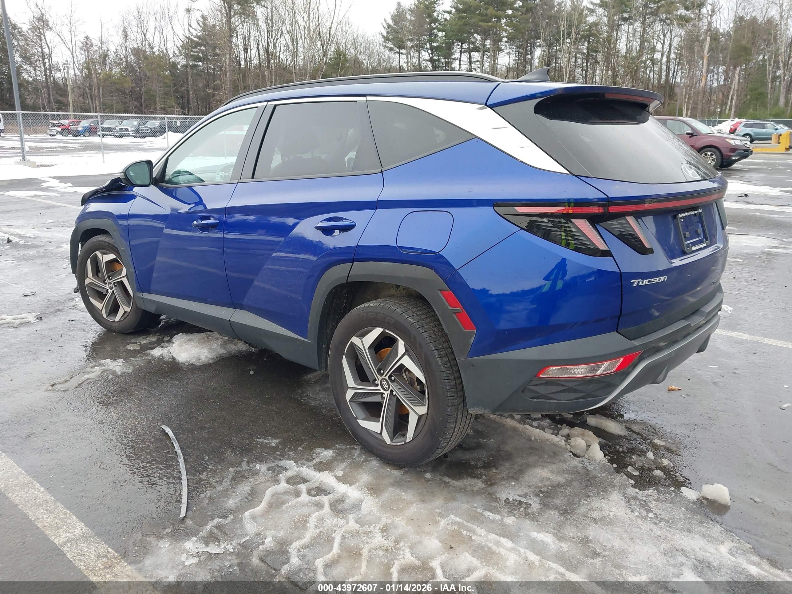 HYUNDAI TUCSON image 3