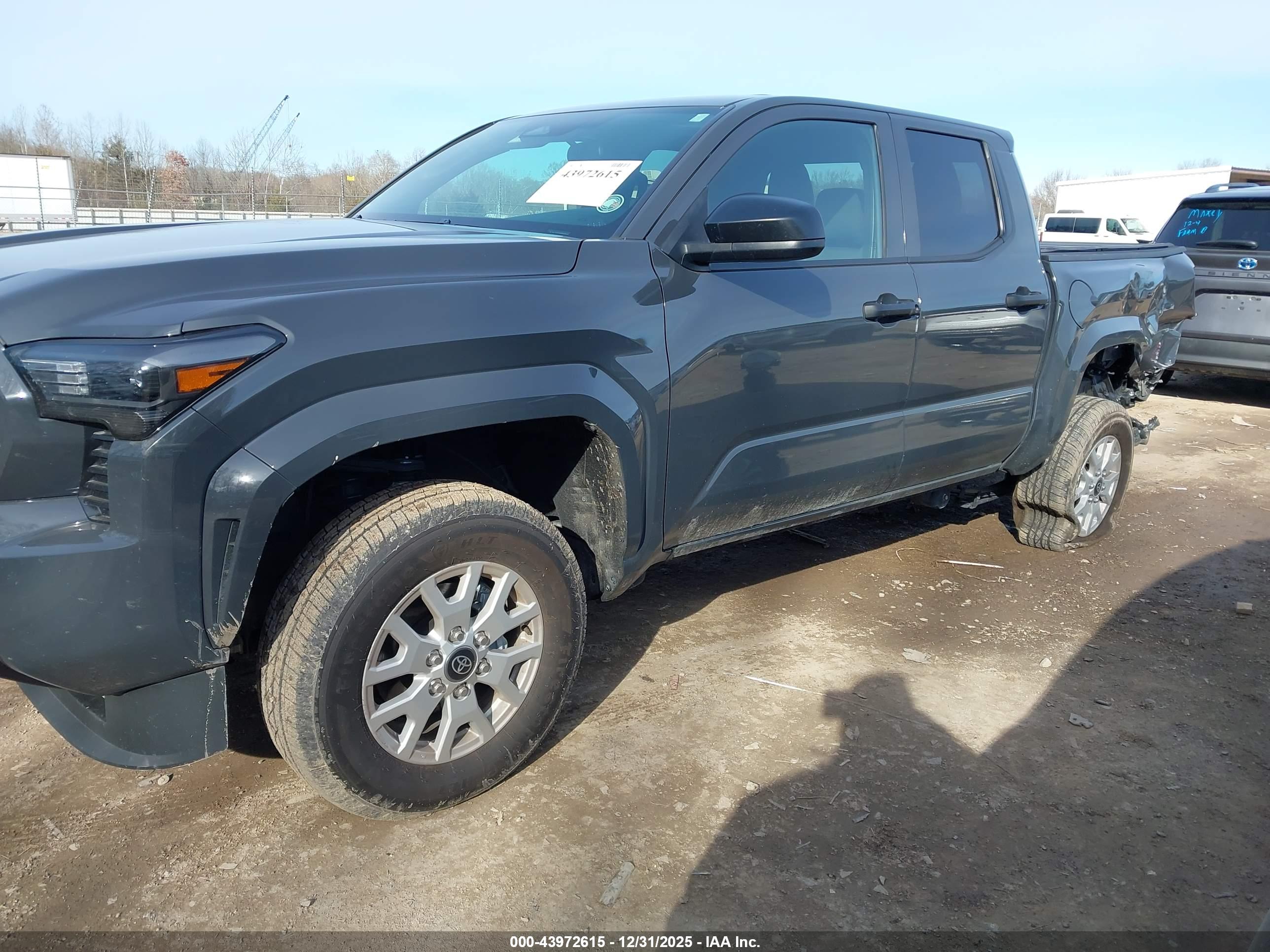 TOYOTA TACOMA image 2