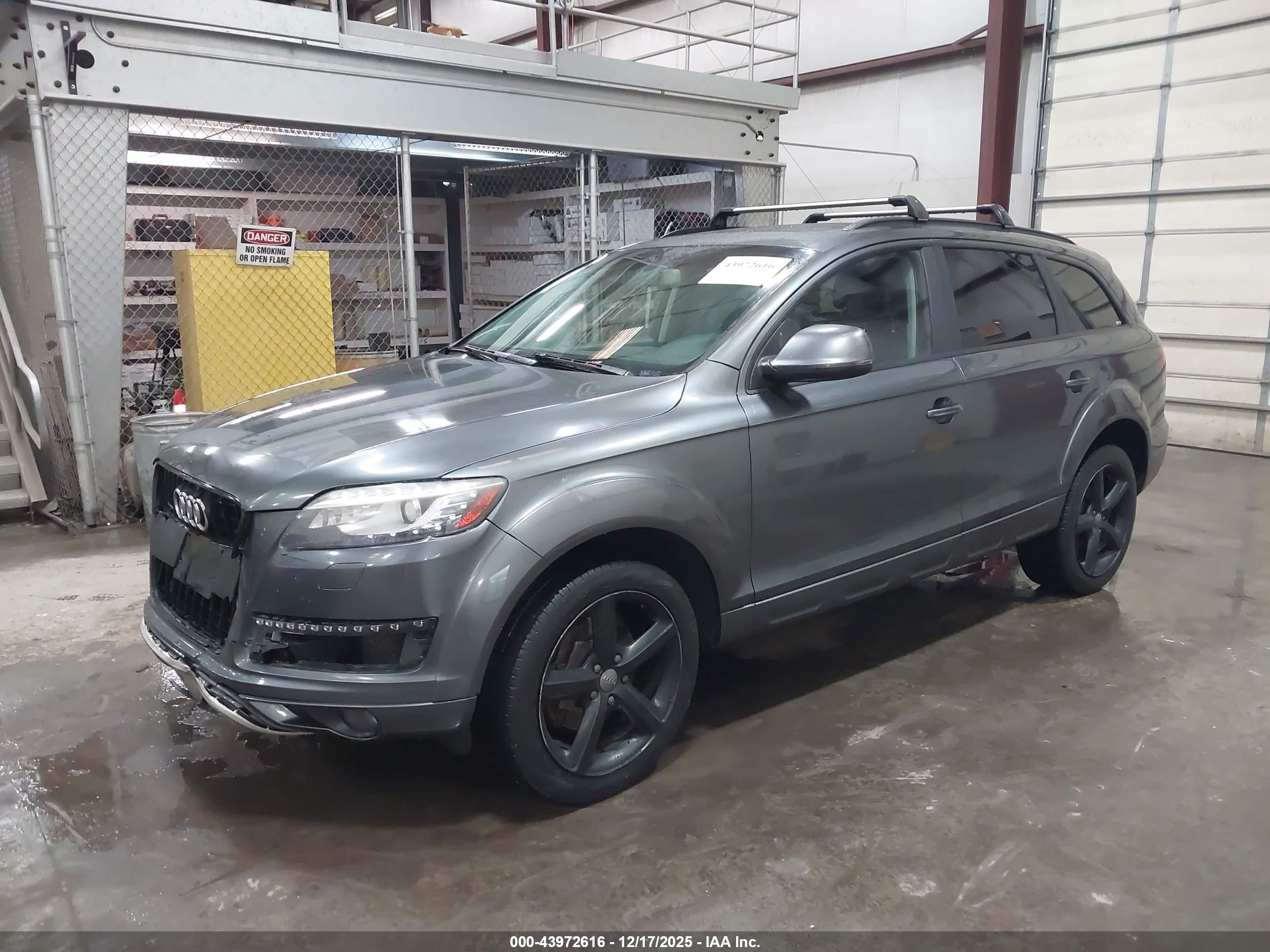 AUDI Q7 image 2