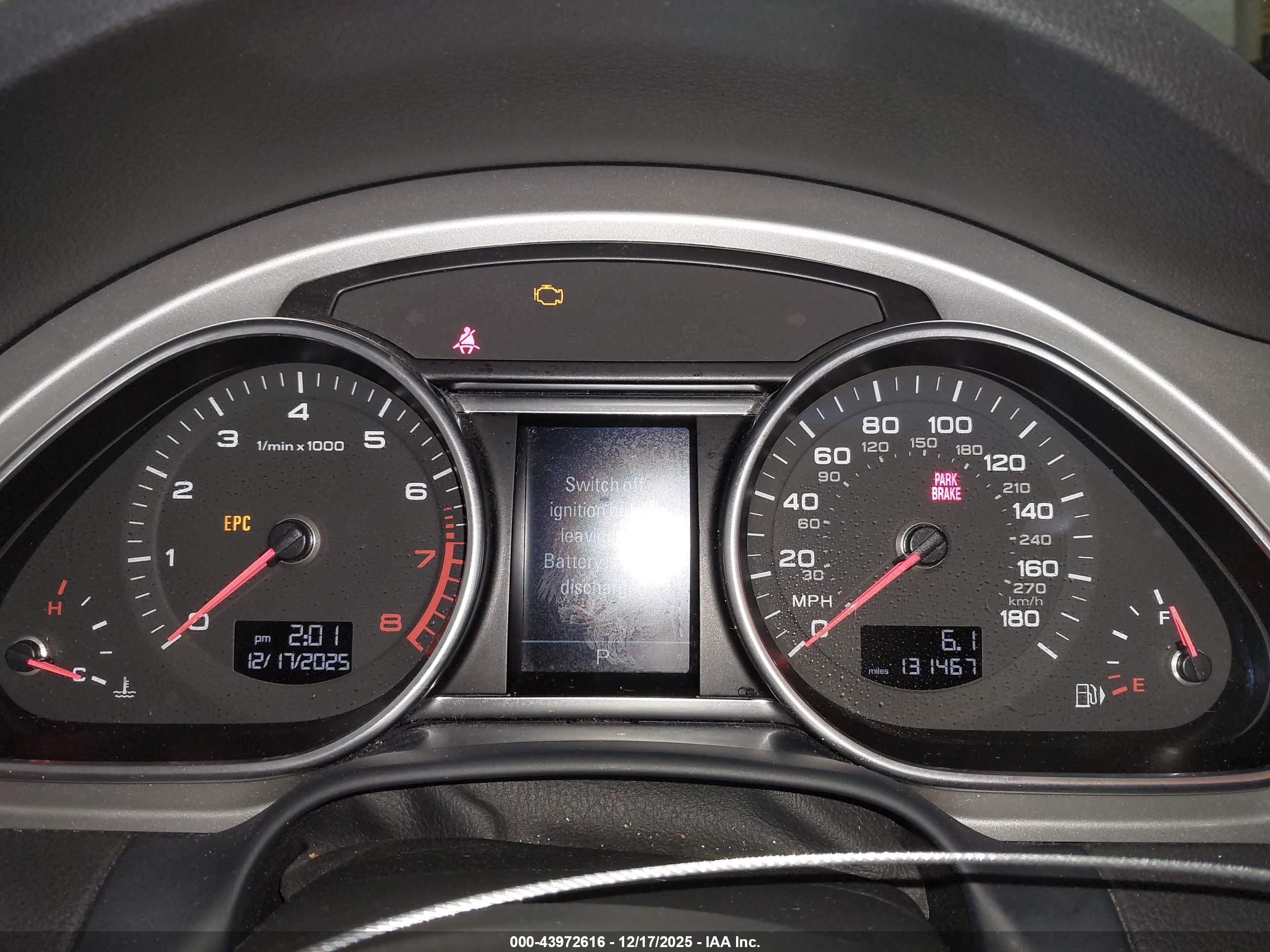 AUDI Q7 image 7