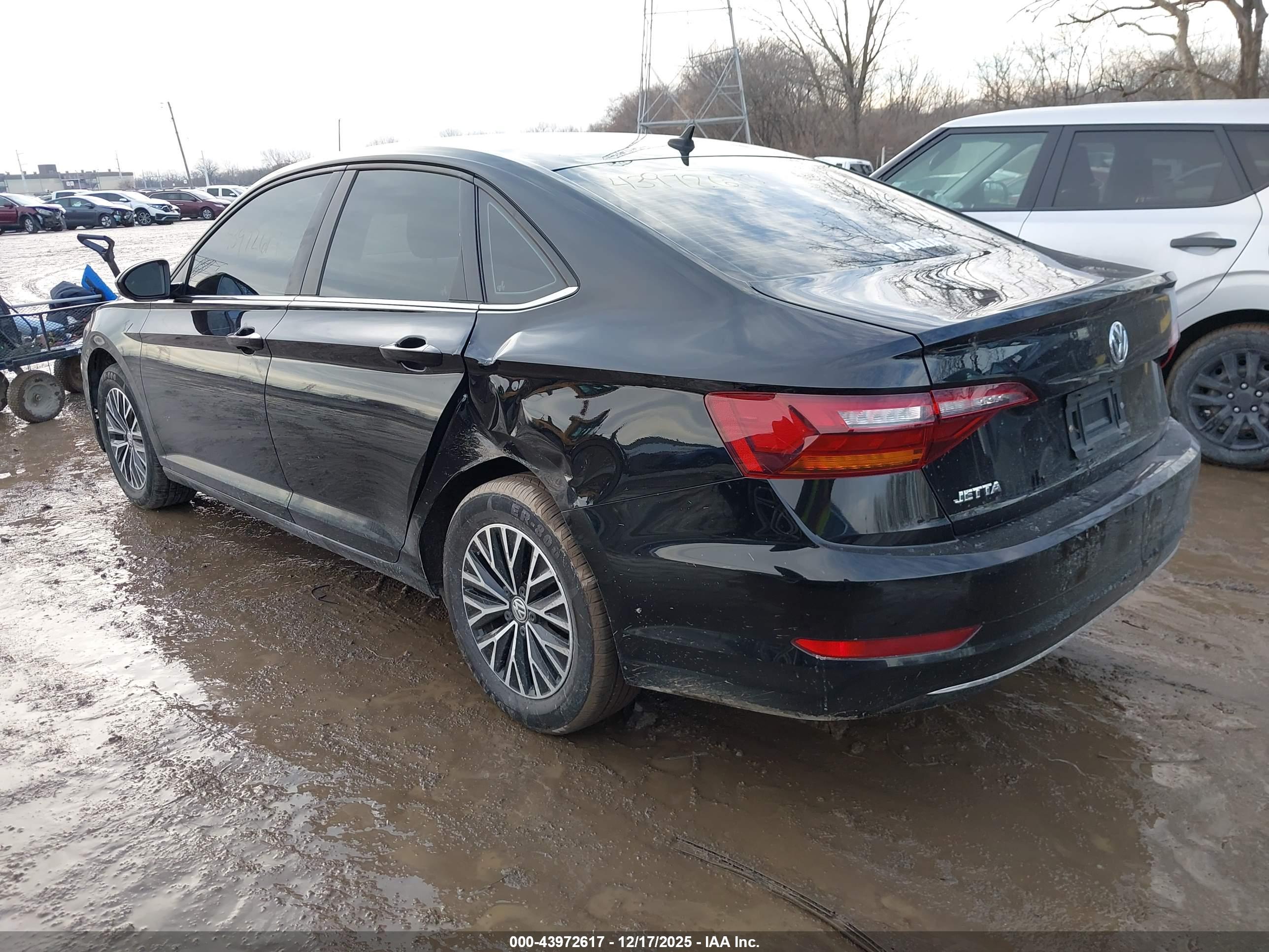 VOLKSWAGEN JETTA image 3