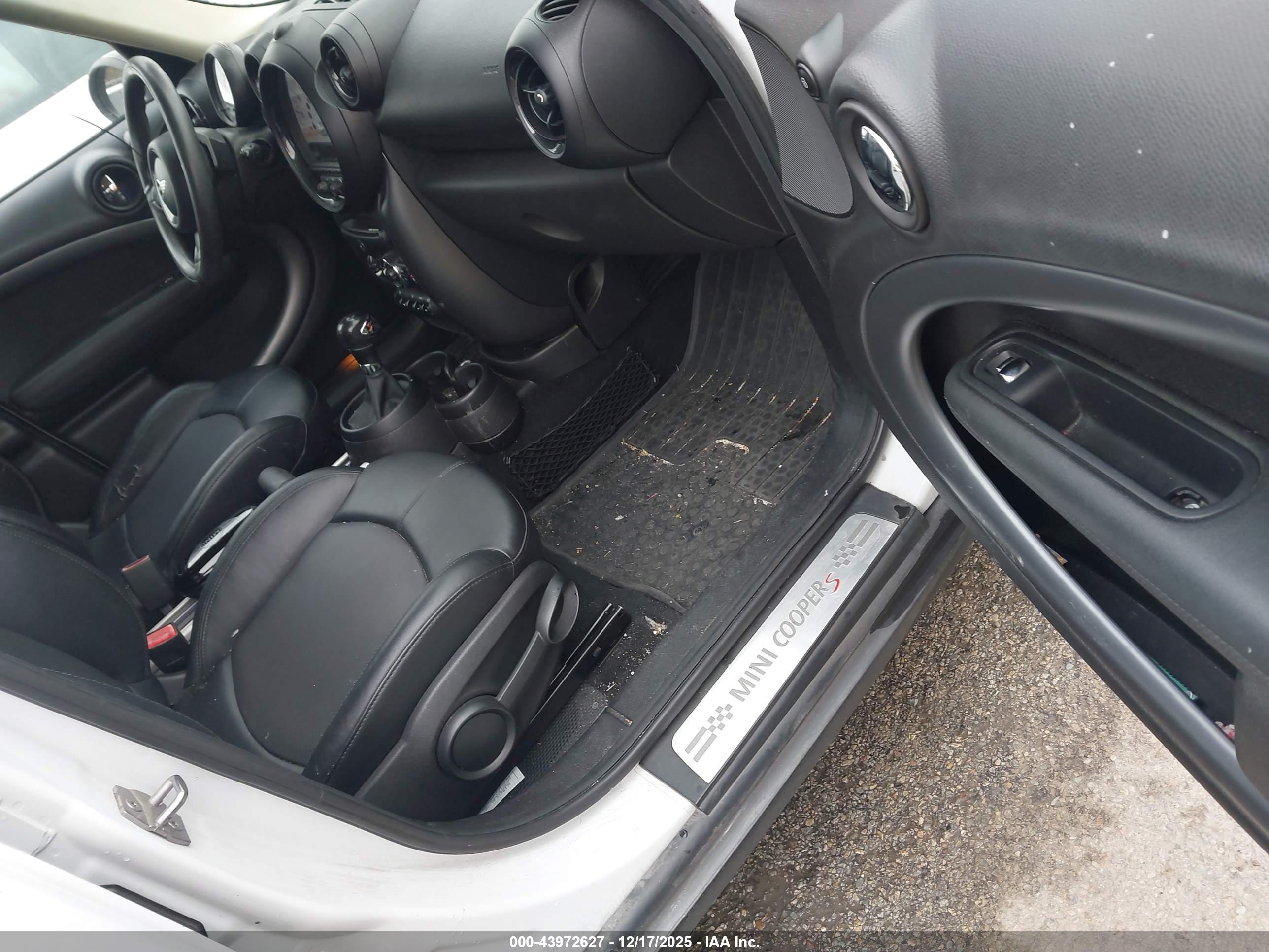 MINI COUNTRYMAN image 5