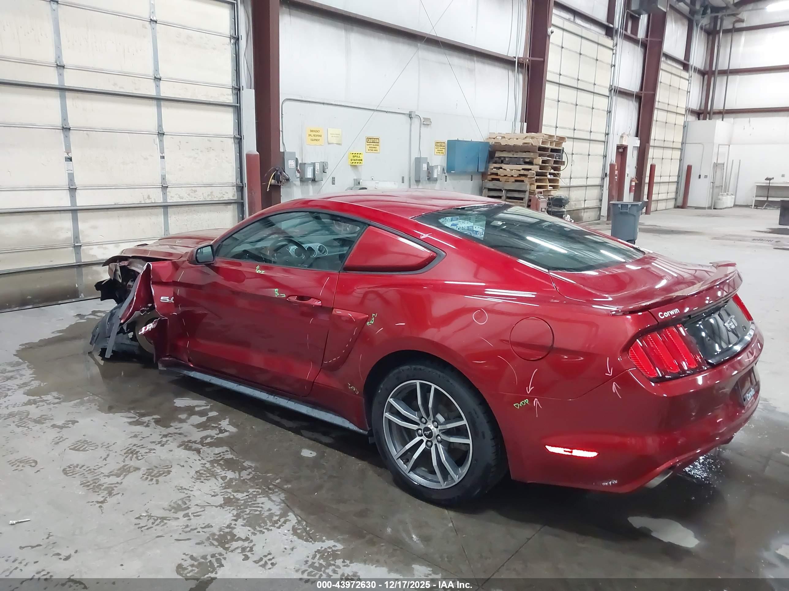 FORD MUSTANG image 3