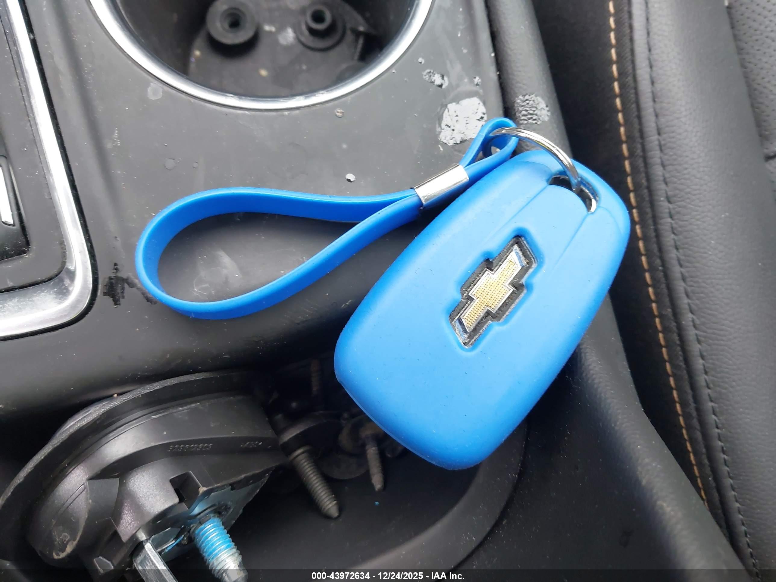 CHEVROLET EQUINOX image 11