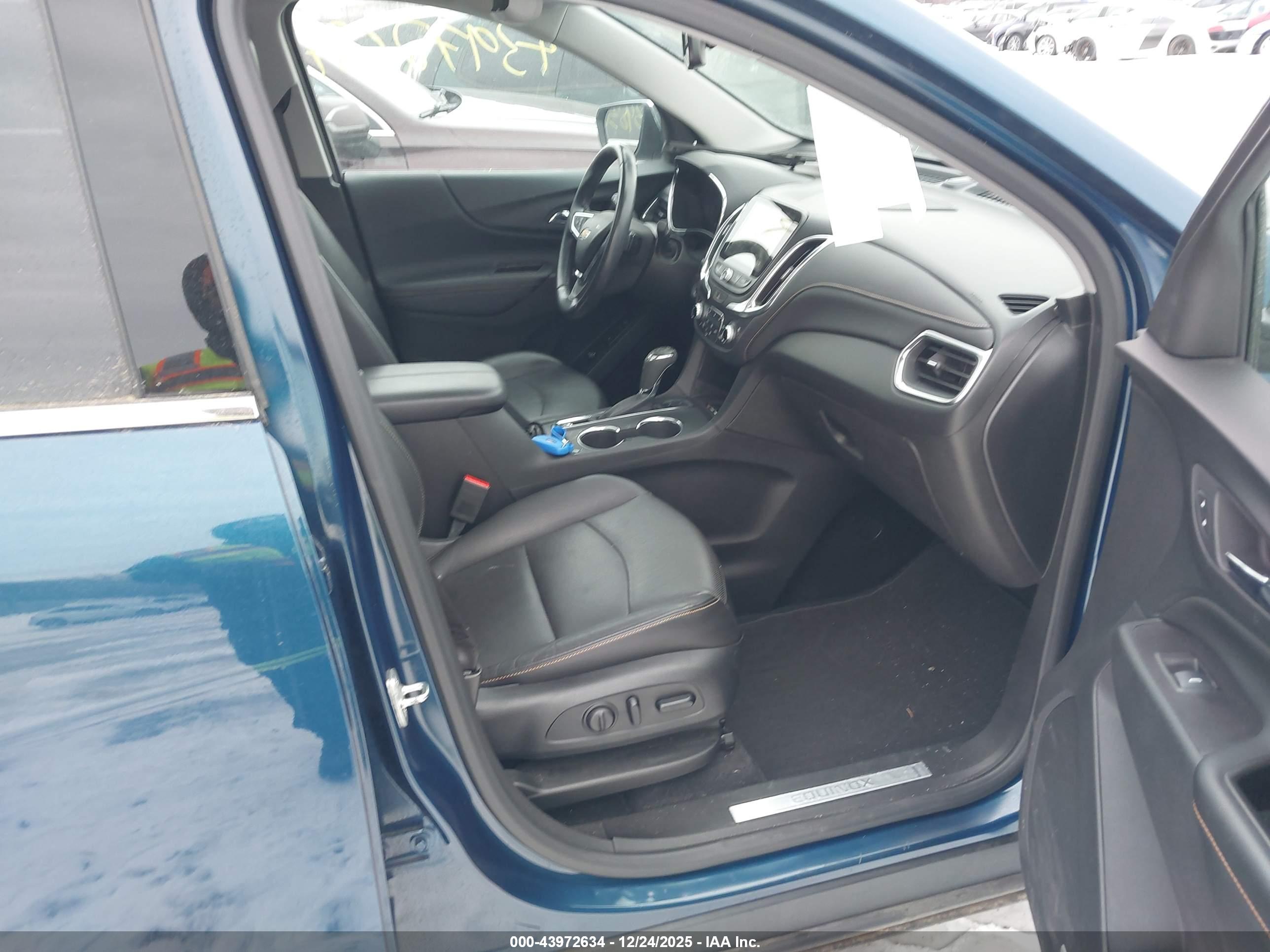 CHEVROLET EQUINOX image 5
