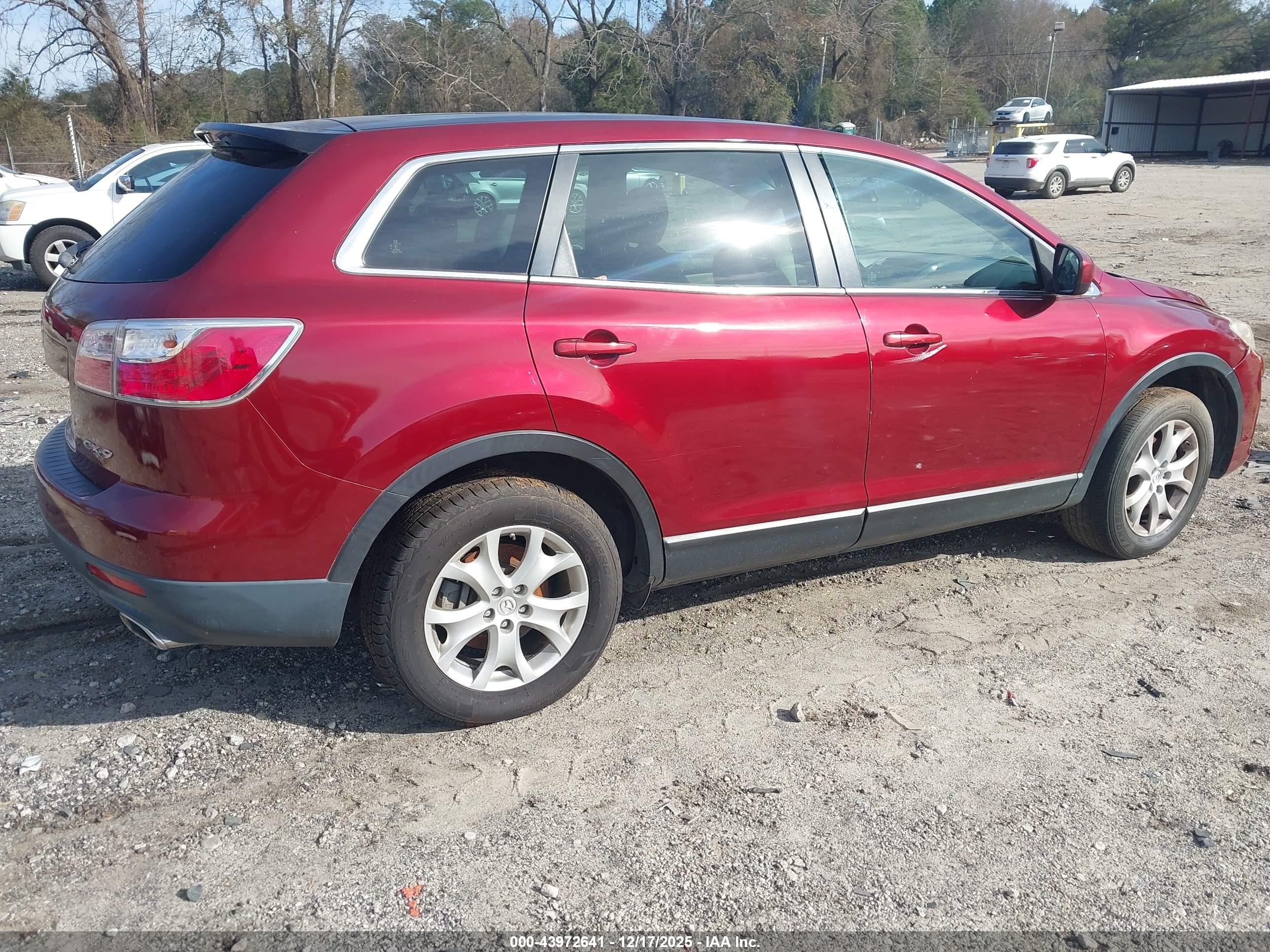 MAZDA CX-9 image 4