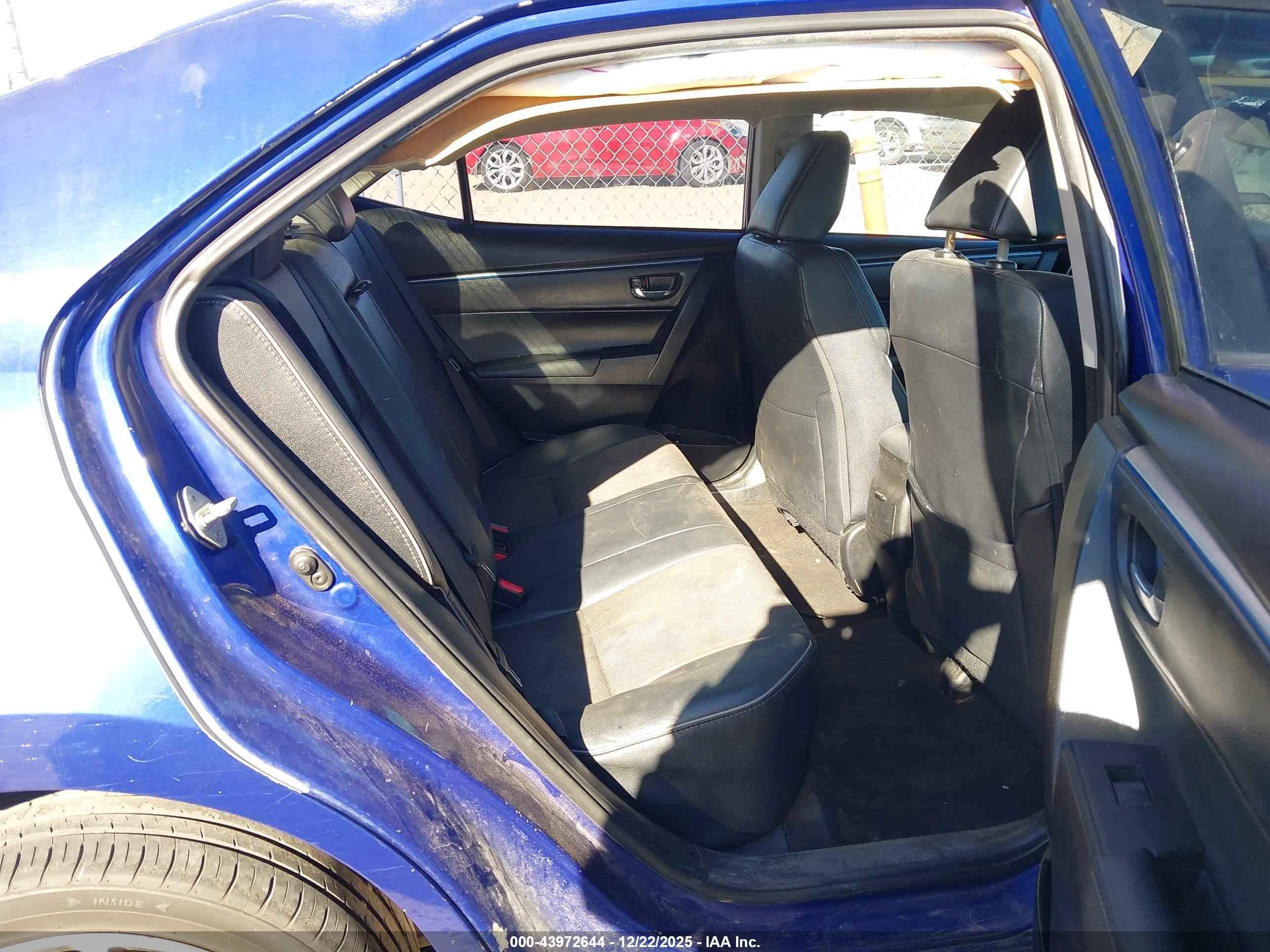 TOYOTA COROLLA image 8