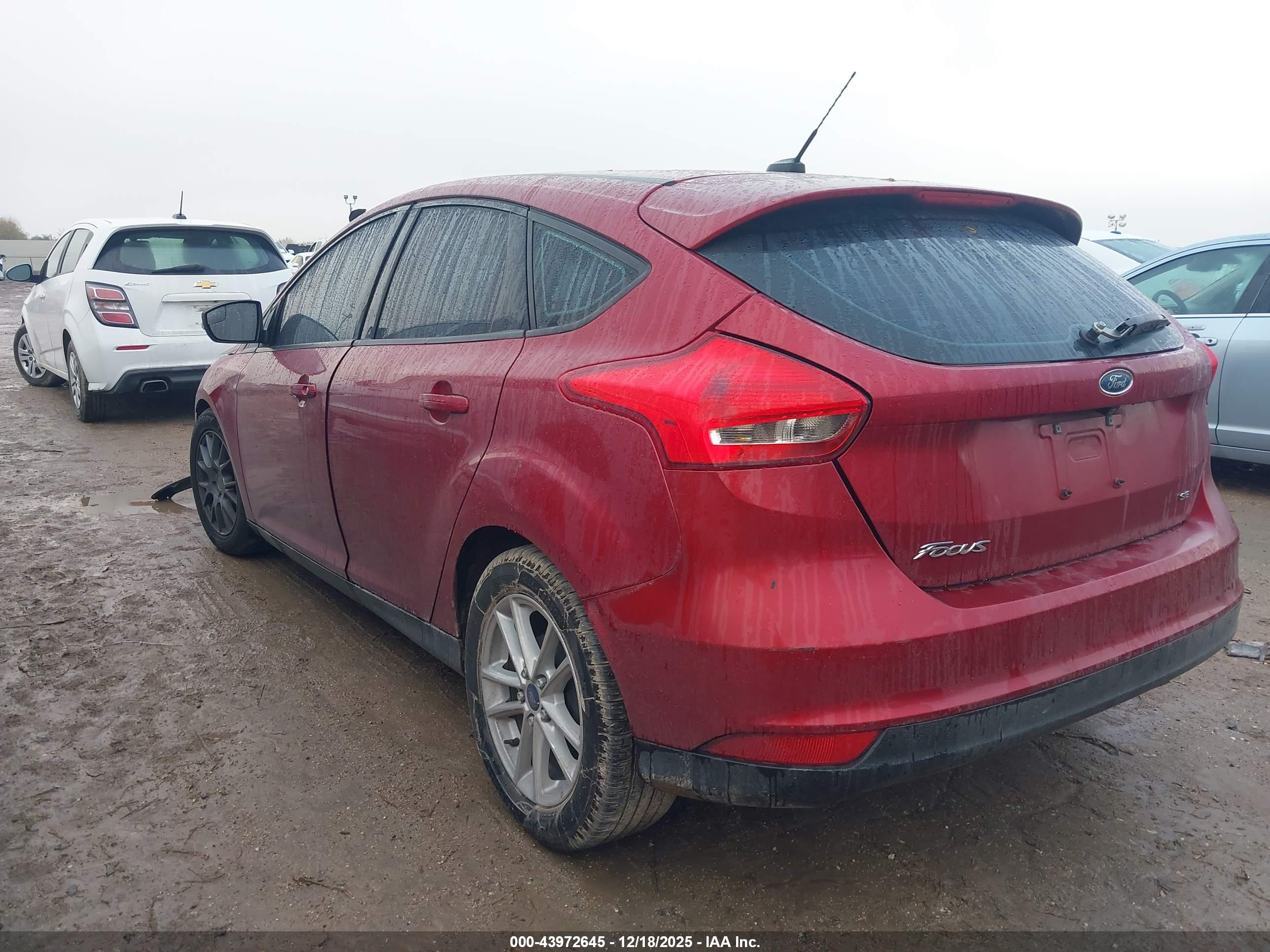 FORD FOCUS image 3