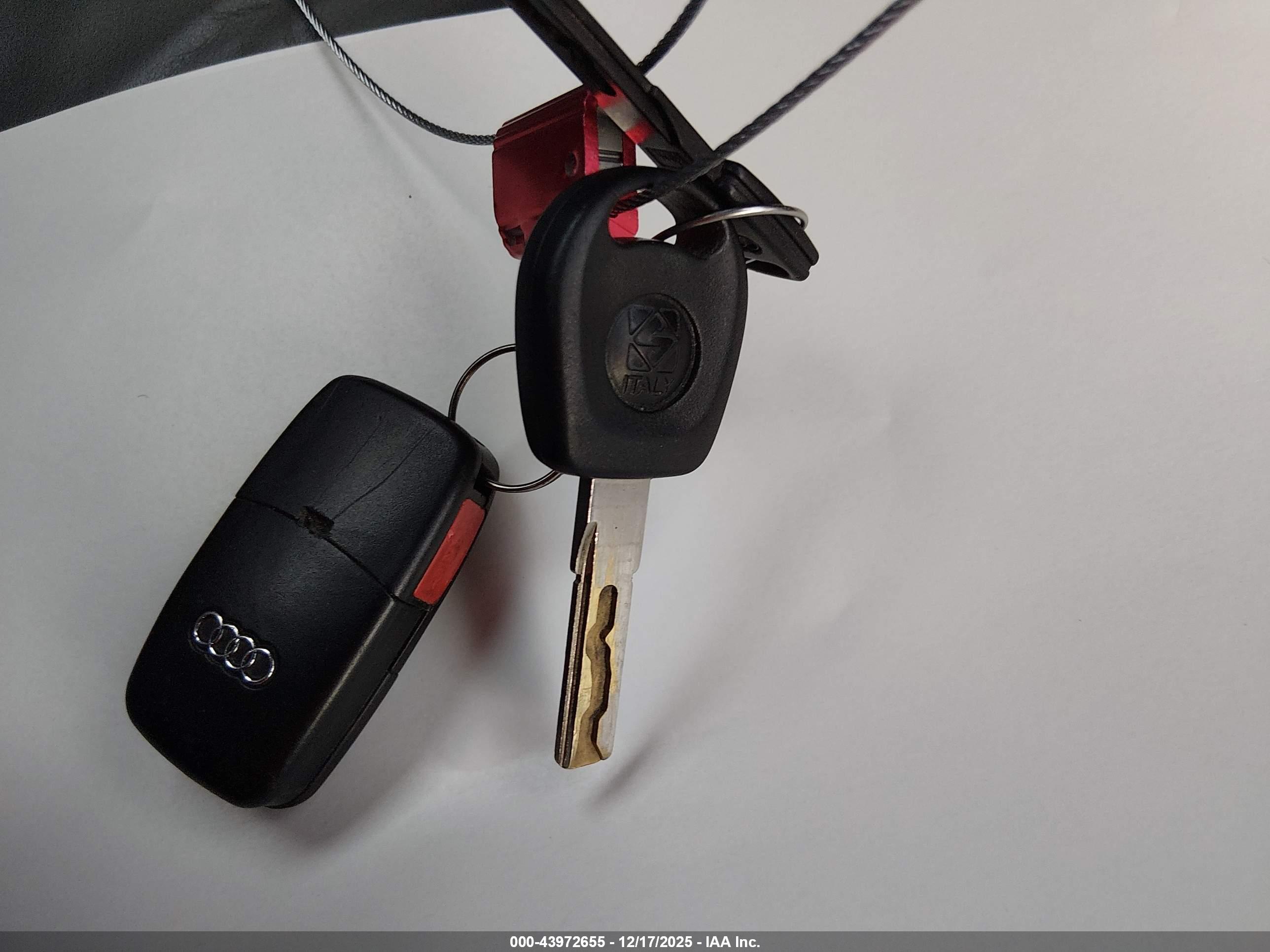 AUDI TT image 11