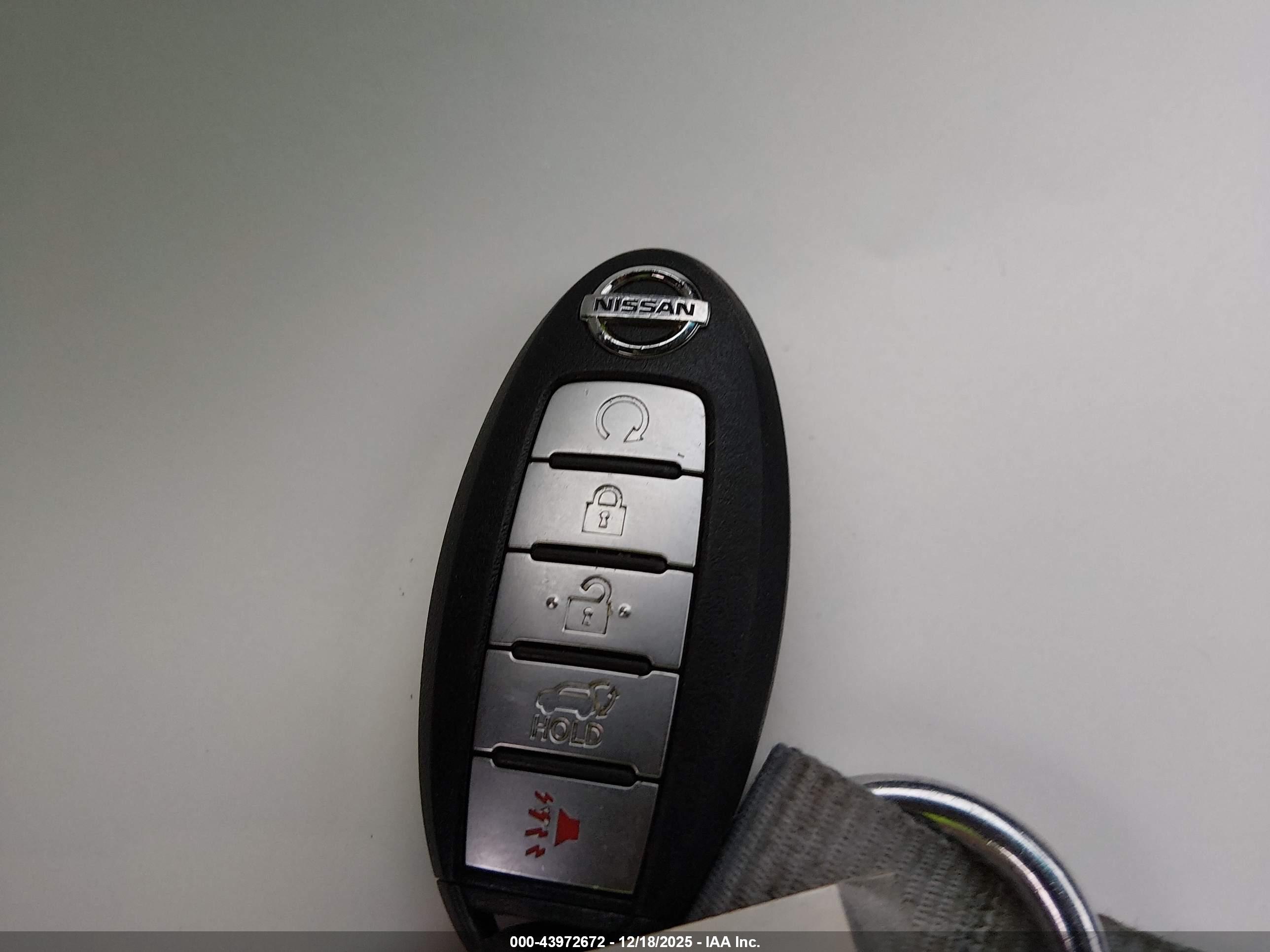 NISSAN PATHFINDER image 11