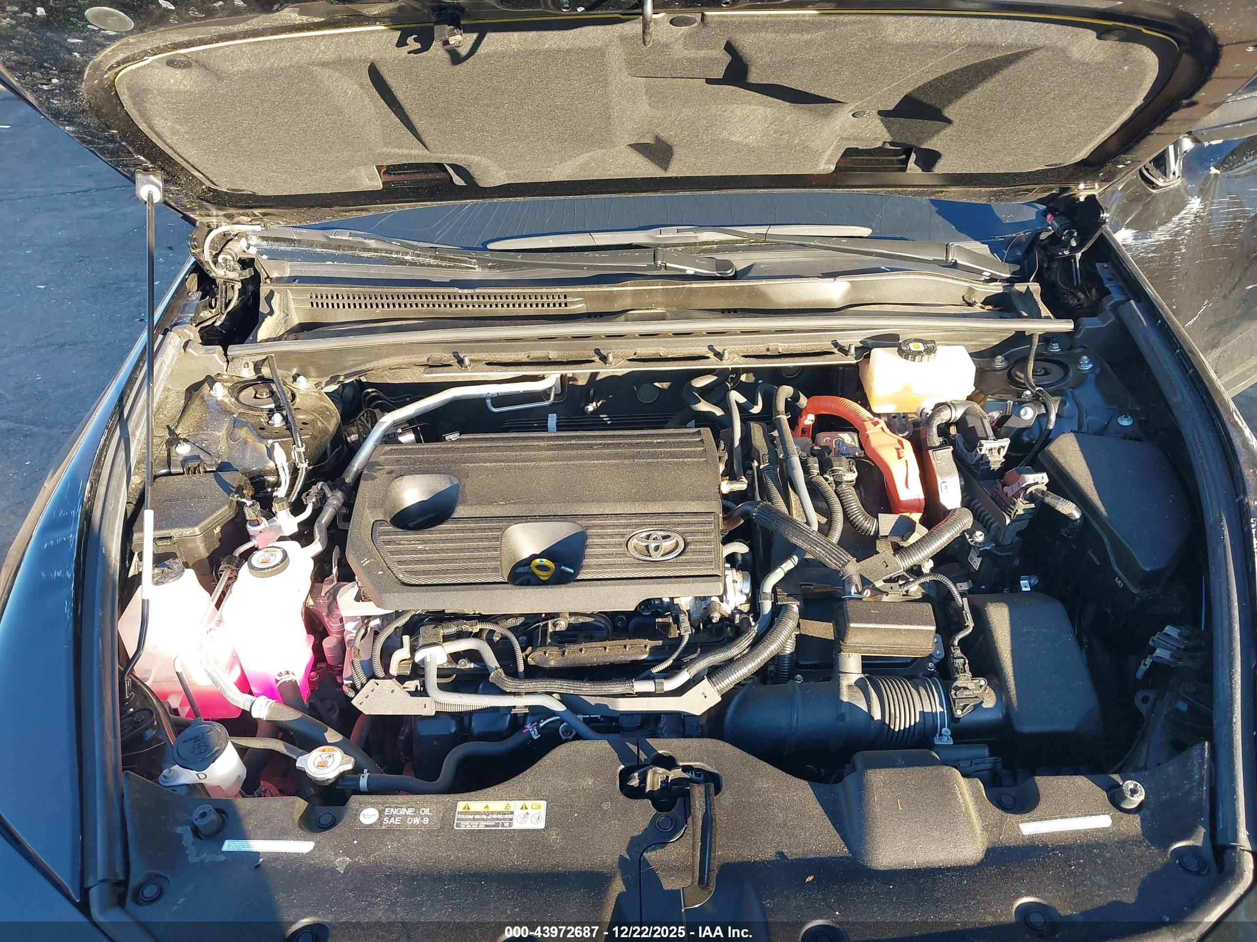 TOYOTA CROWN image 10