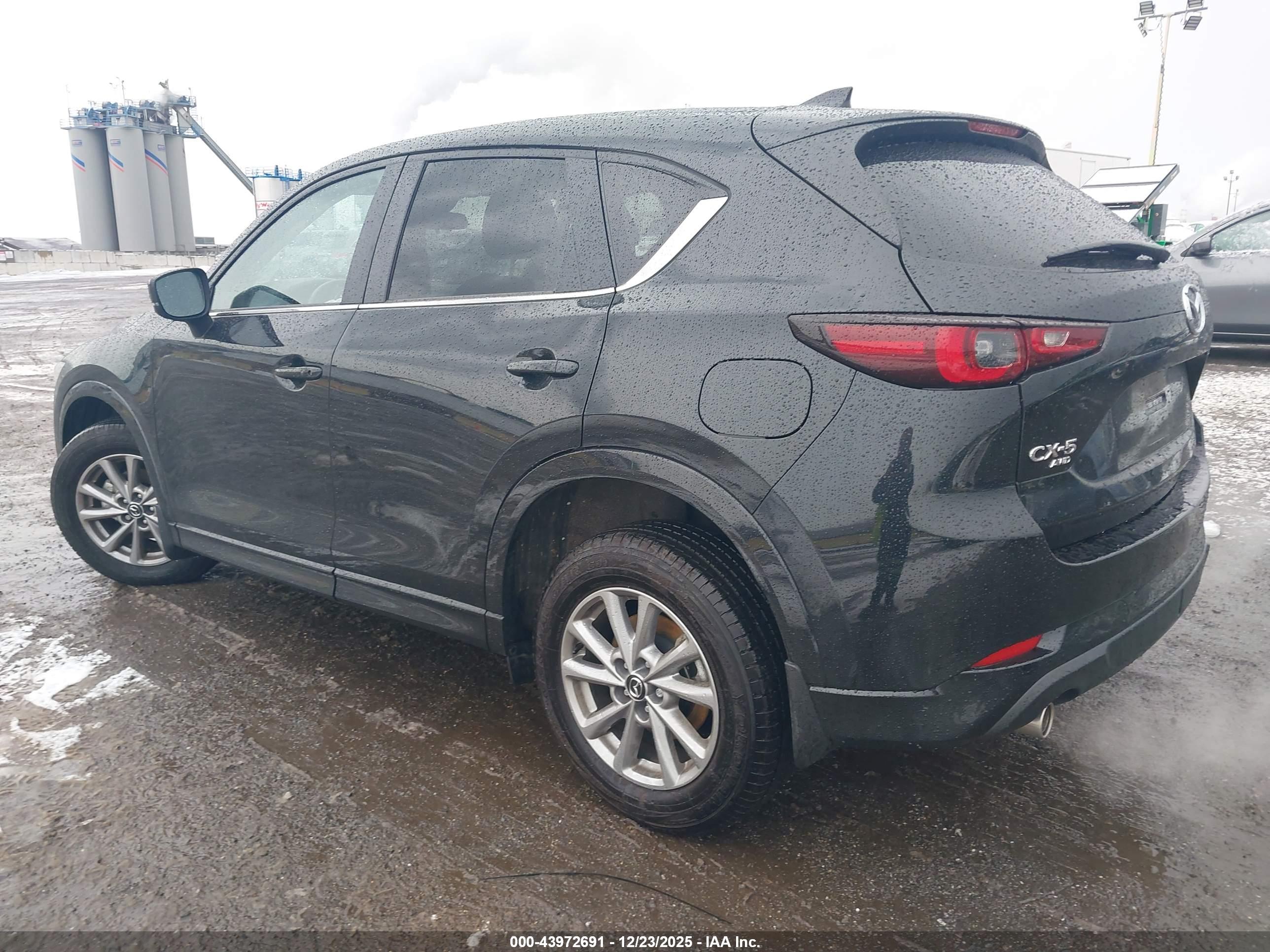 MAZDA CX-5 image 3