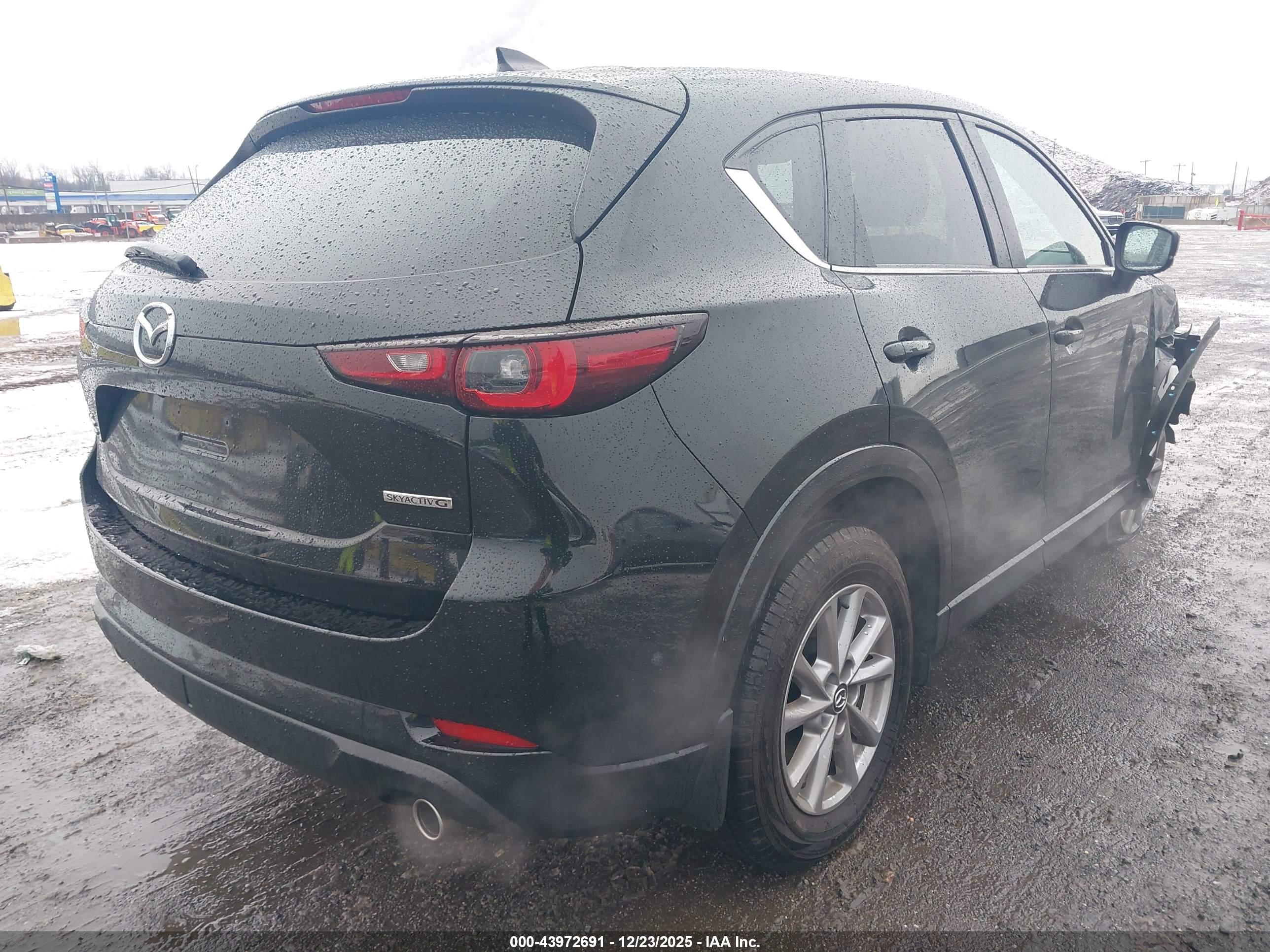 MAZDA CX-5 image 4