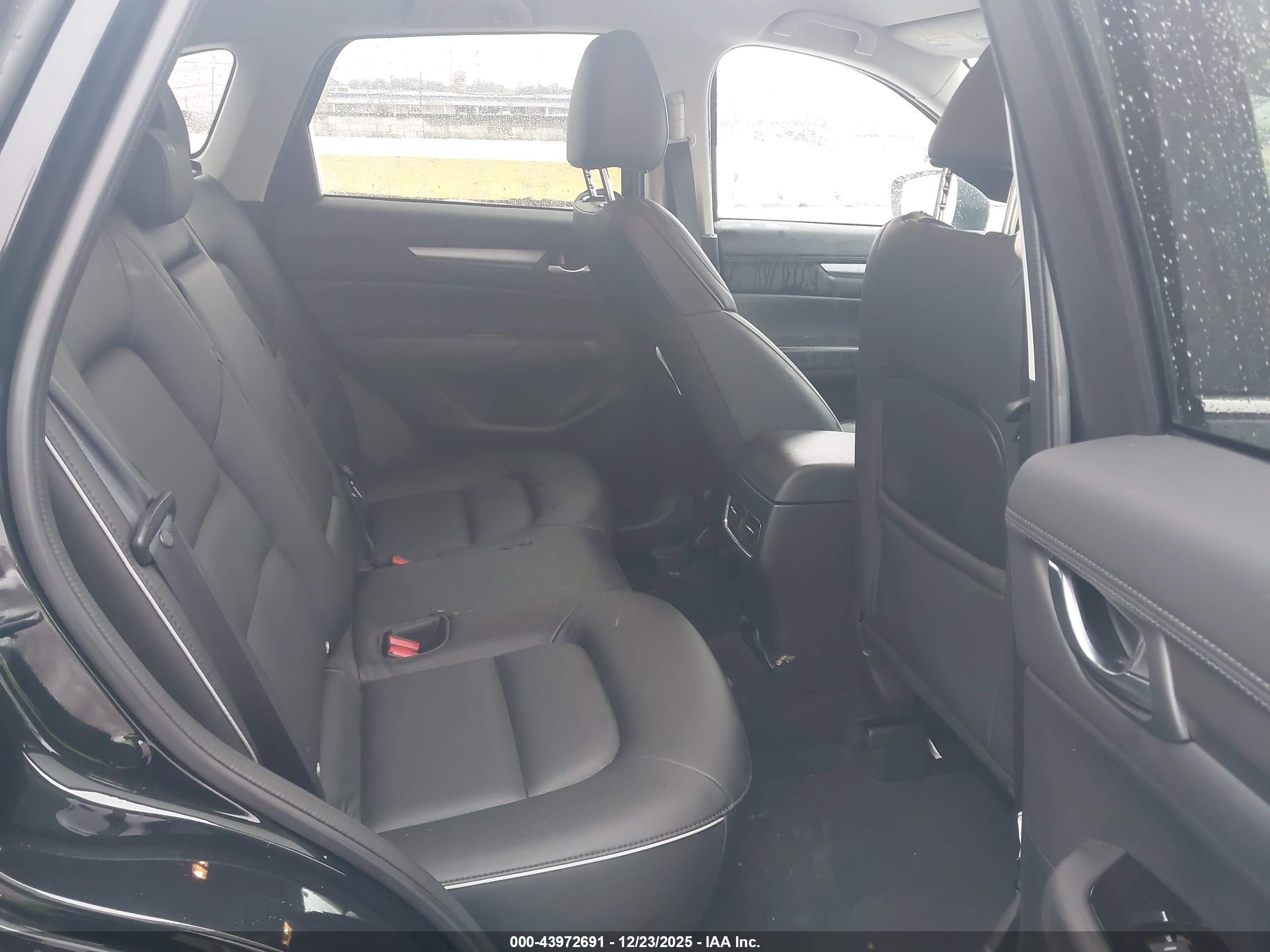 MAZDA CX-5 image 8