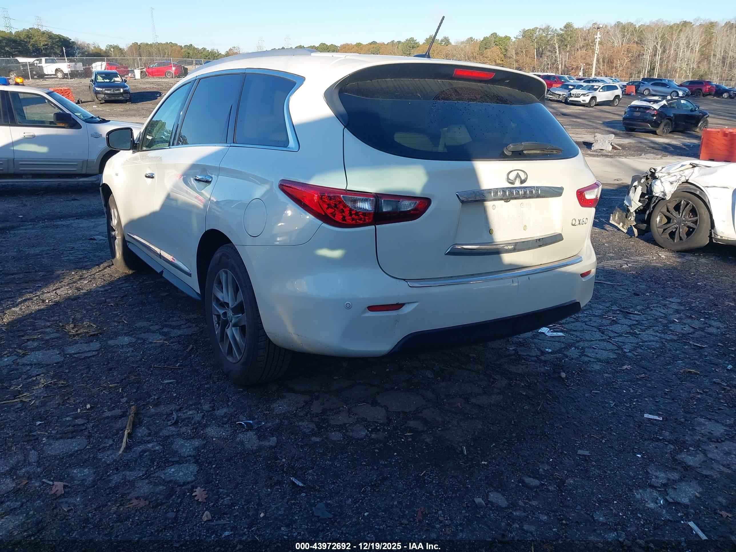 INFINITI QX60 image 3
