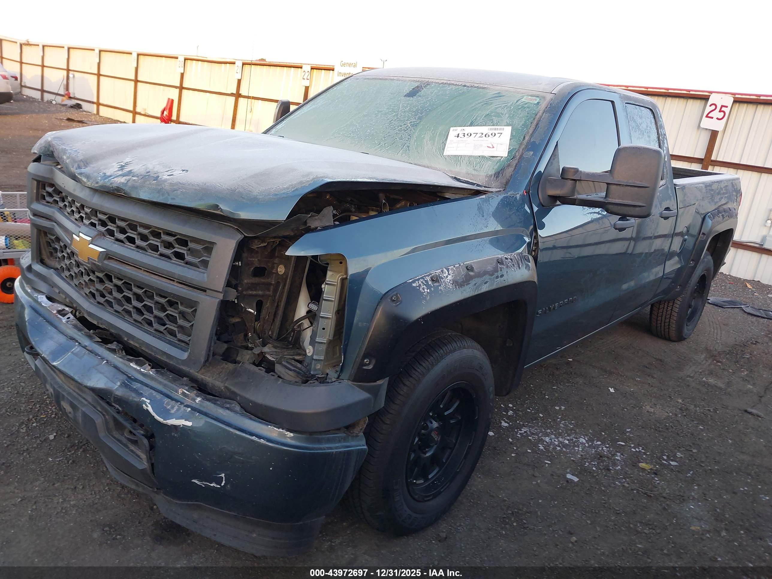 CHEVROLET SILVERADO image 2