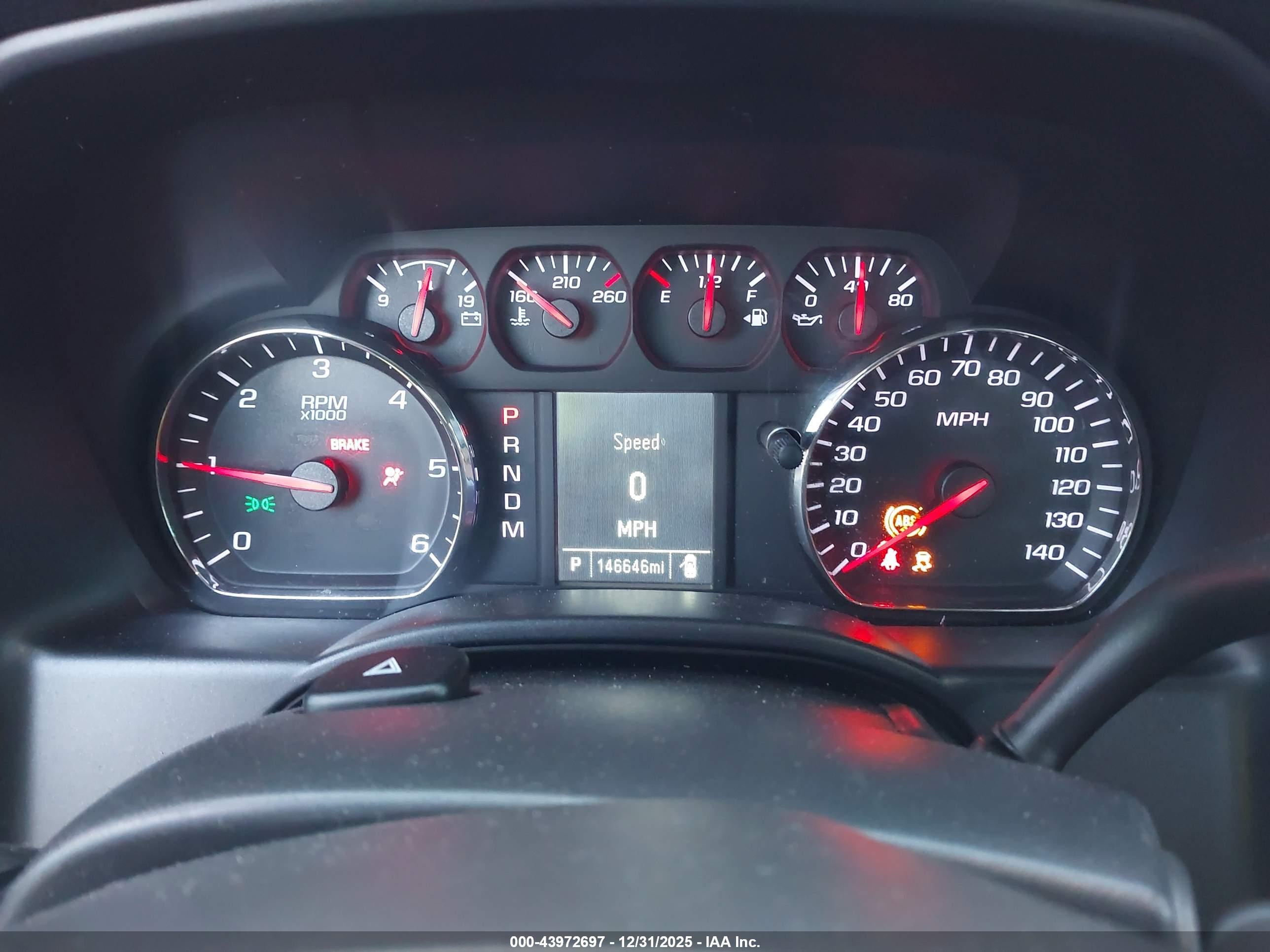 CHEVROLET SILVERADO image 7