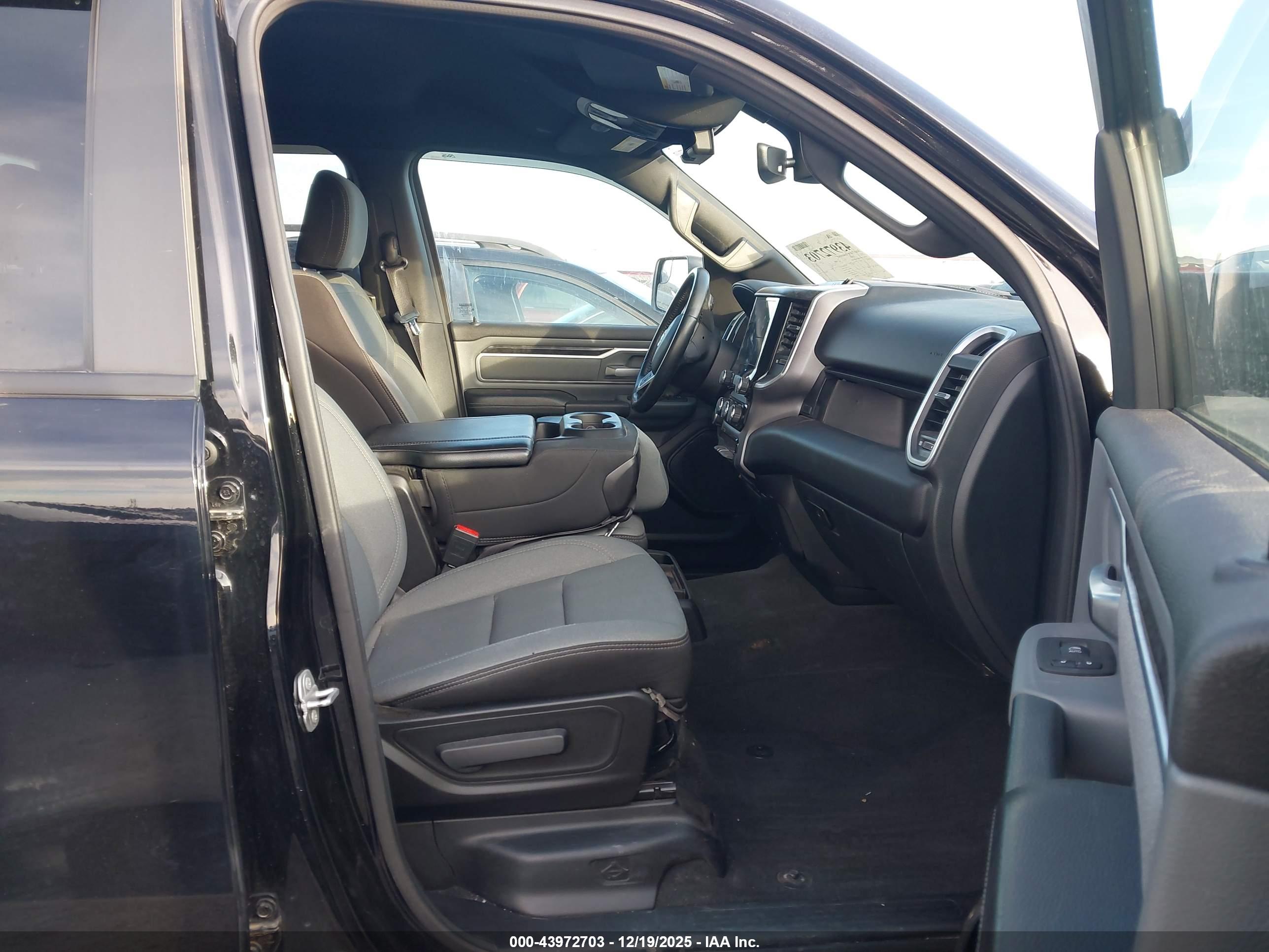 RAM 1500 image 5