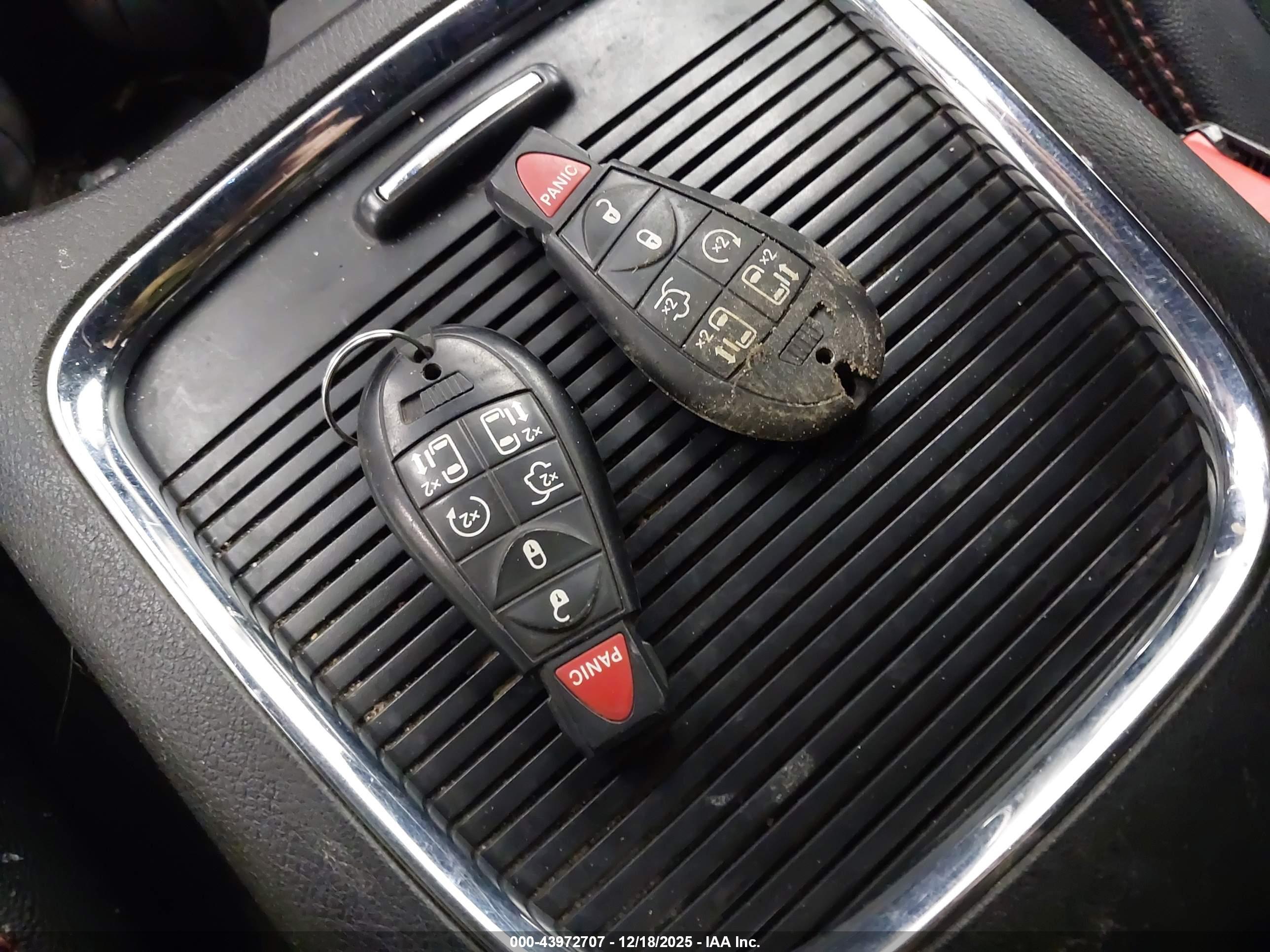 DODGE GRAND image 11