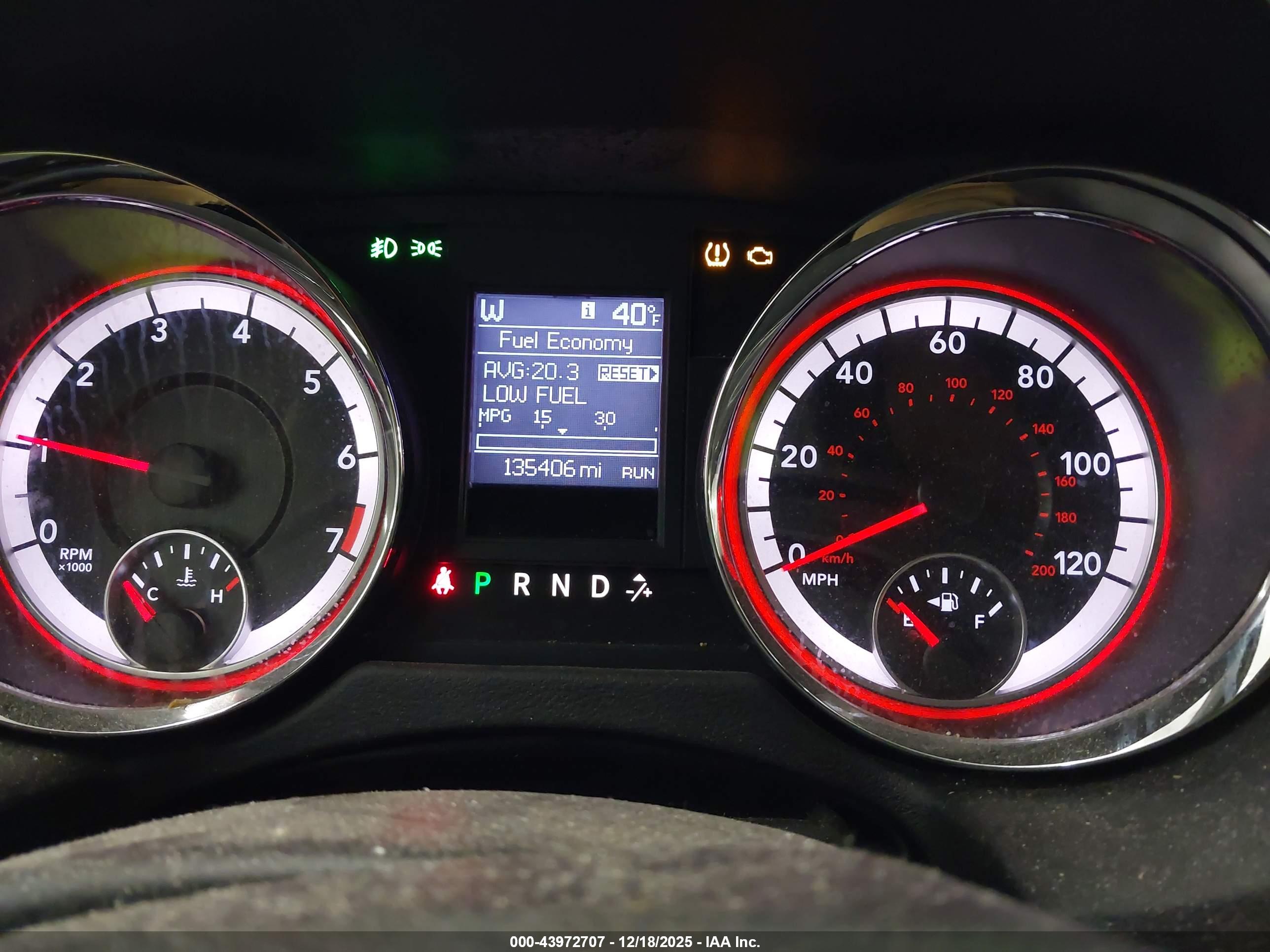 DODGE GRAND image 7