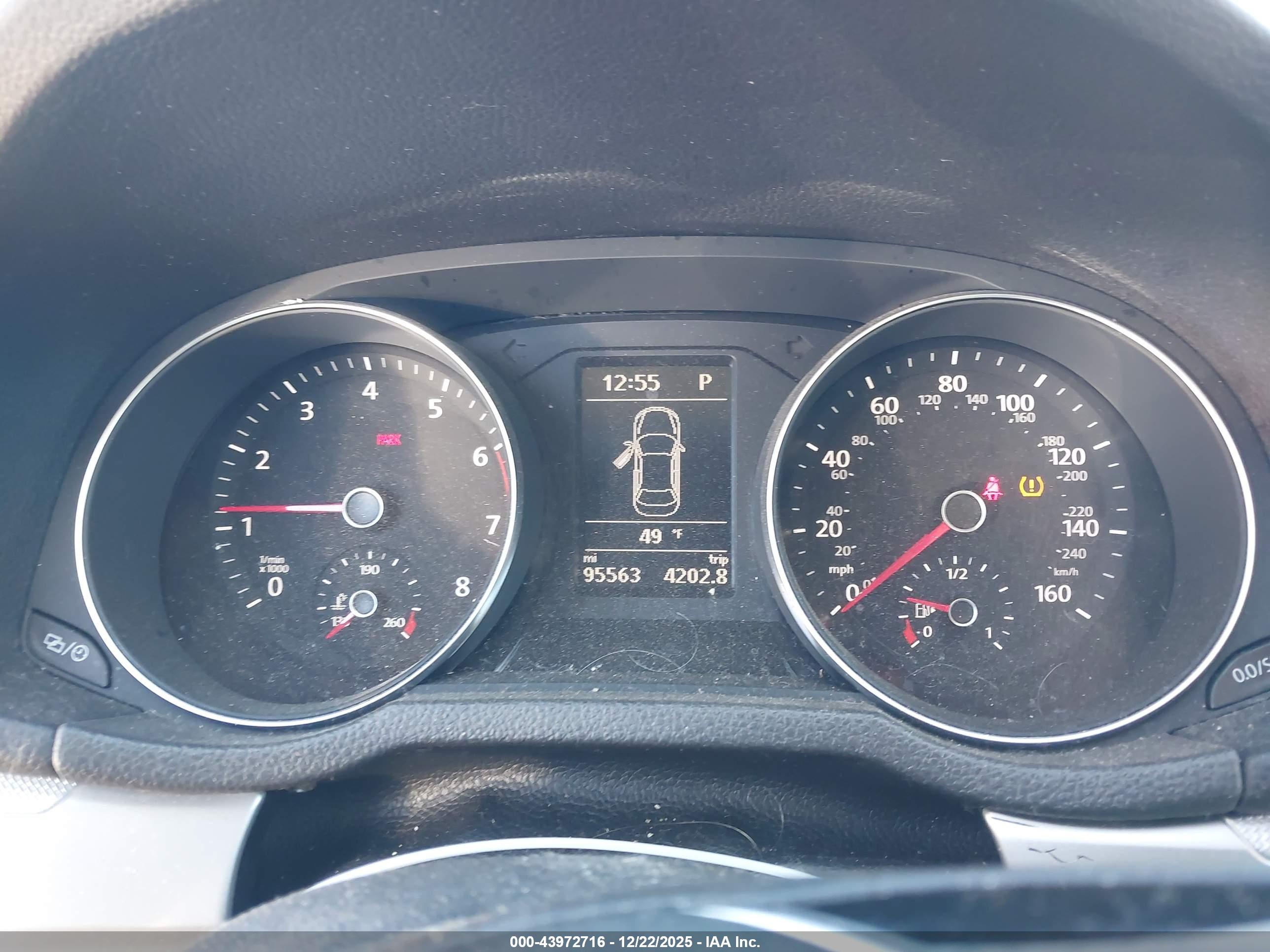 VOLKSWAGEN PASSAT image 7