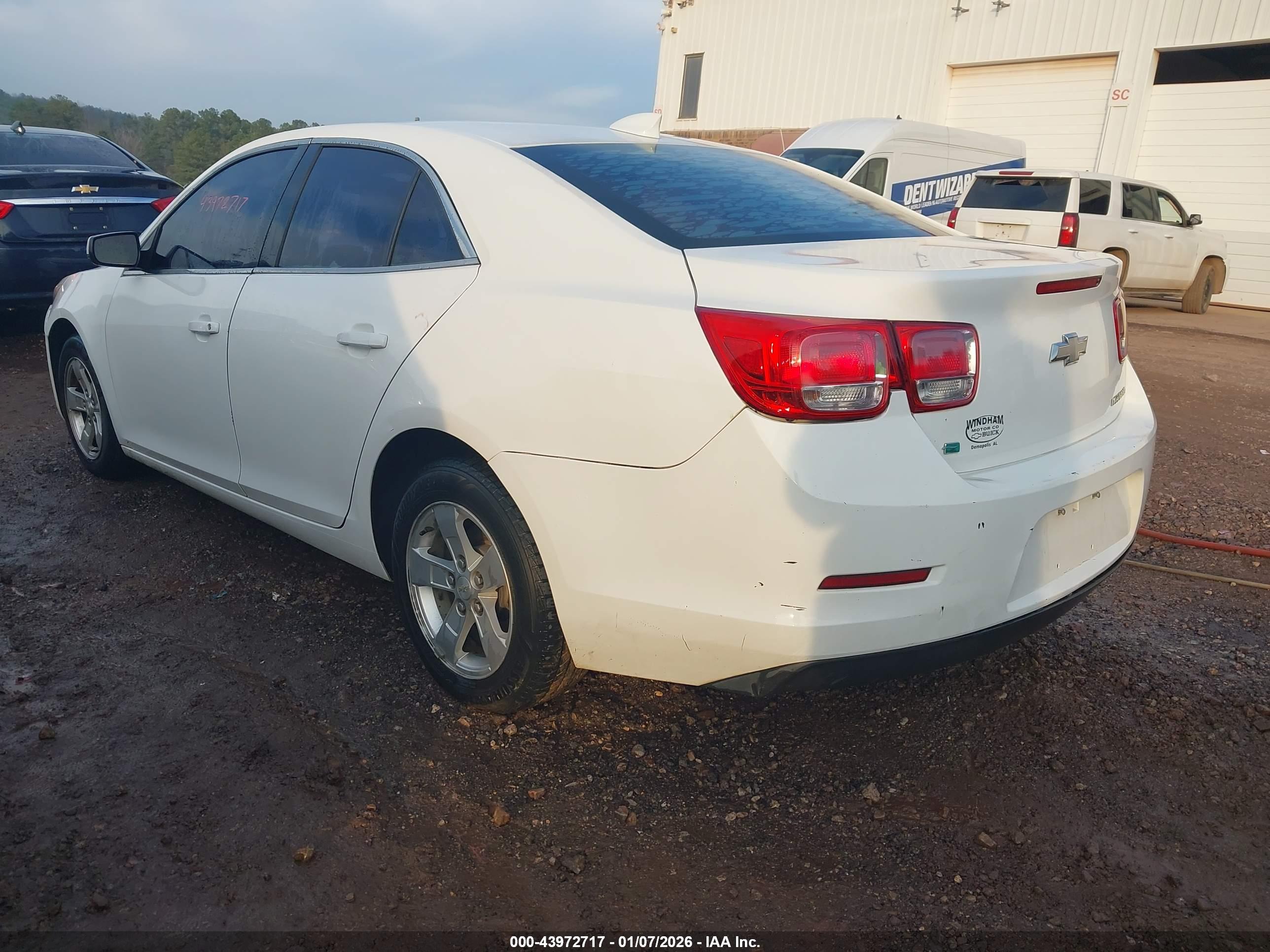 CHEVROLET MALIBU image 3