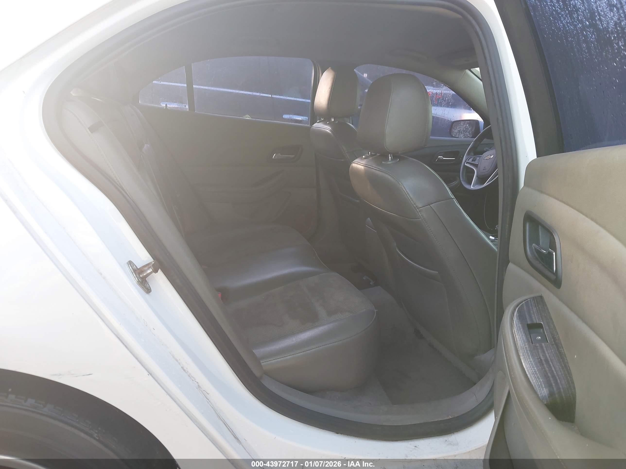 CHEVROLET MALIBU image 8