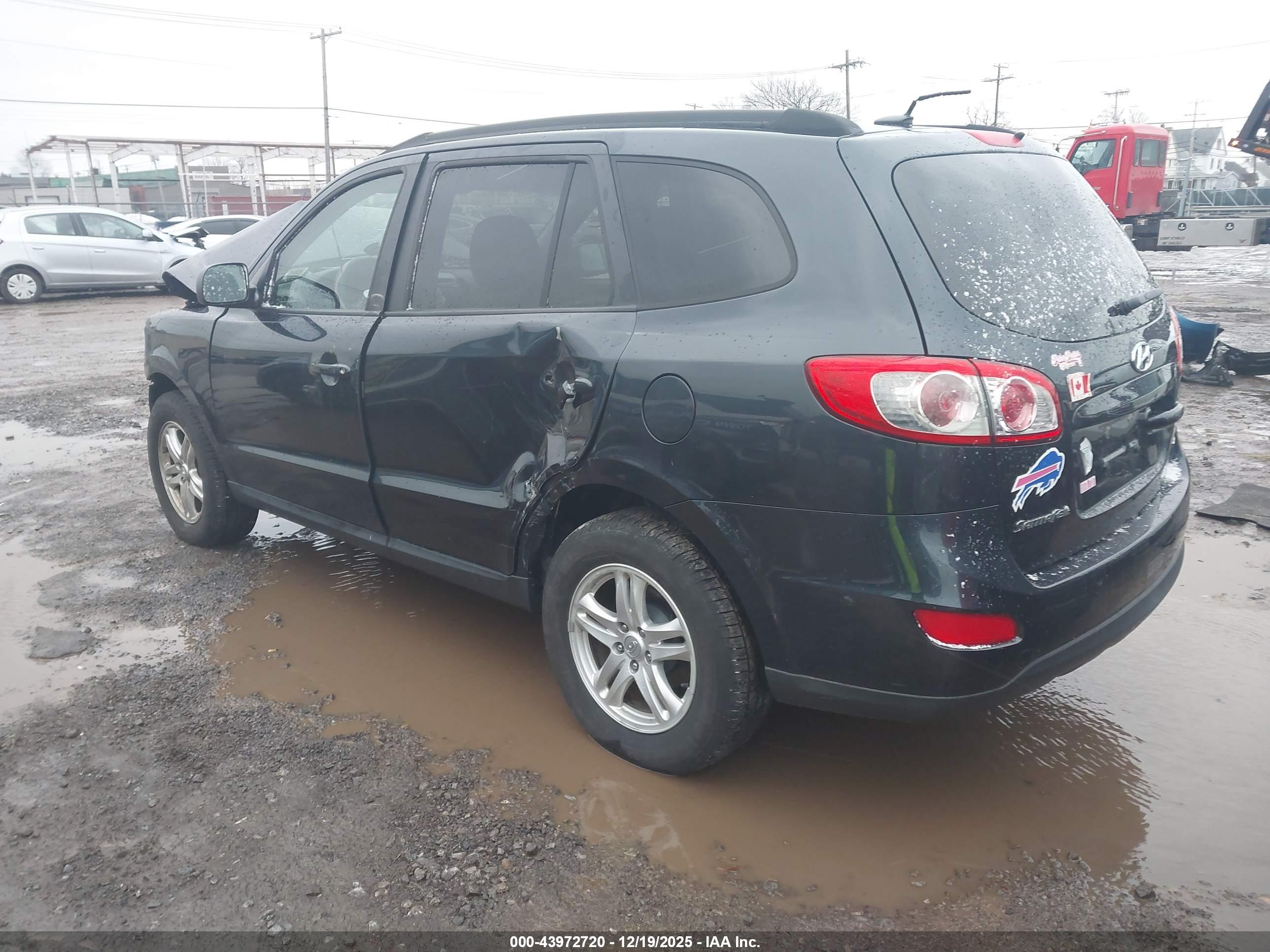 HYUNDAI SANTA image 3