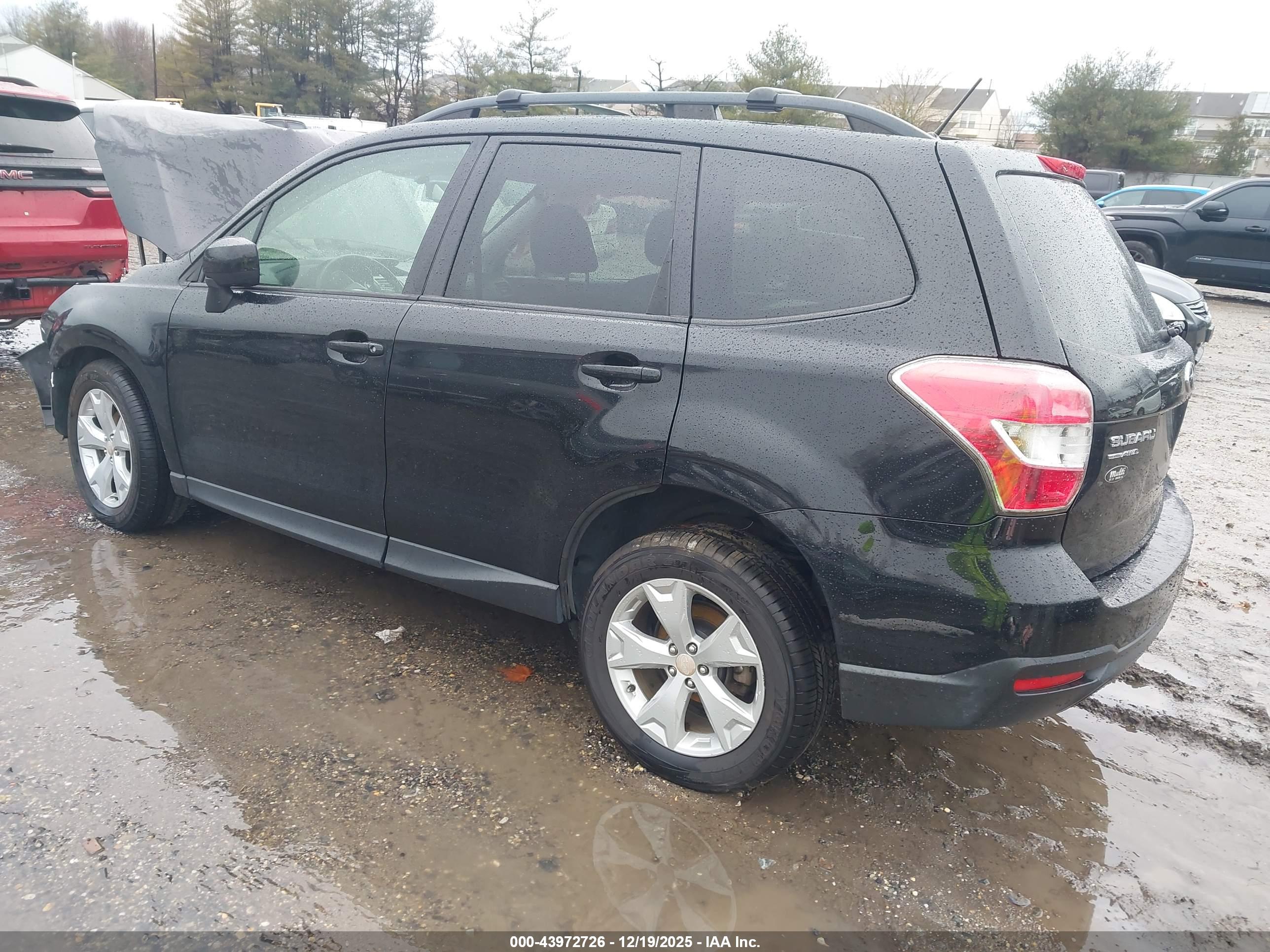 SUBARU FORESTER image 3