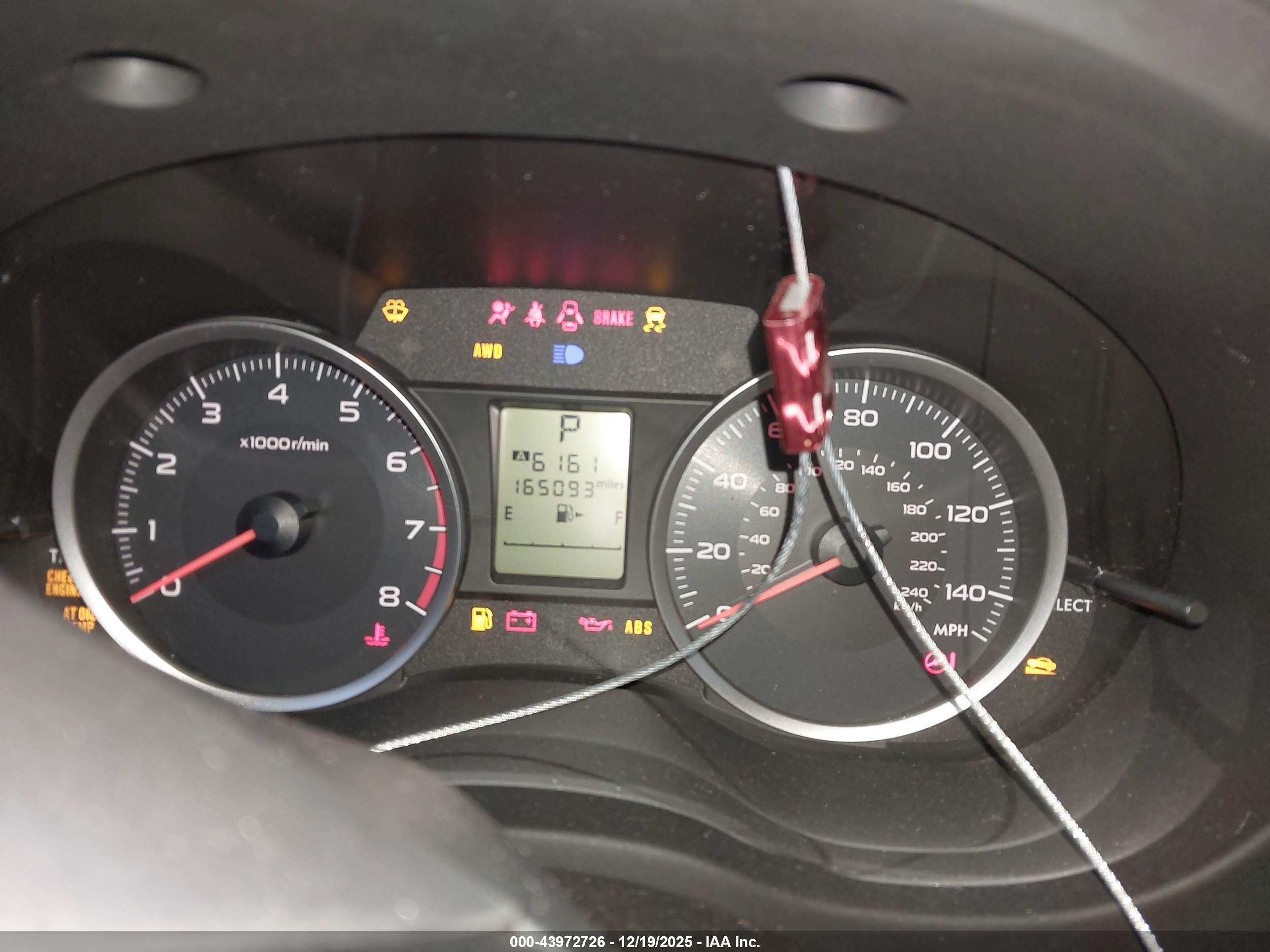 SUBARU FORESTER image 7