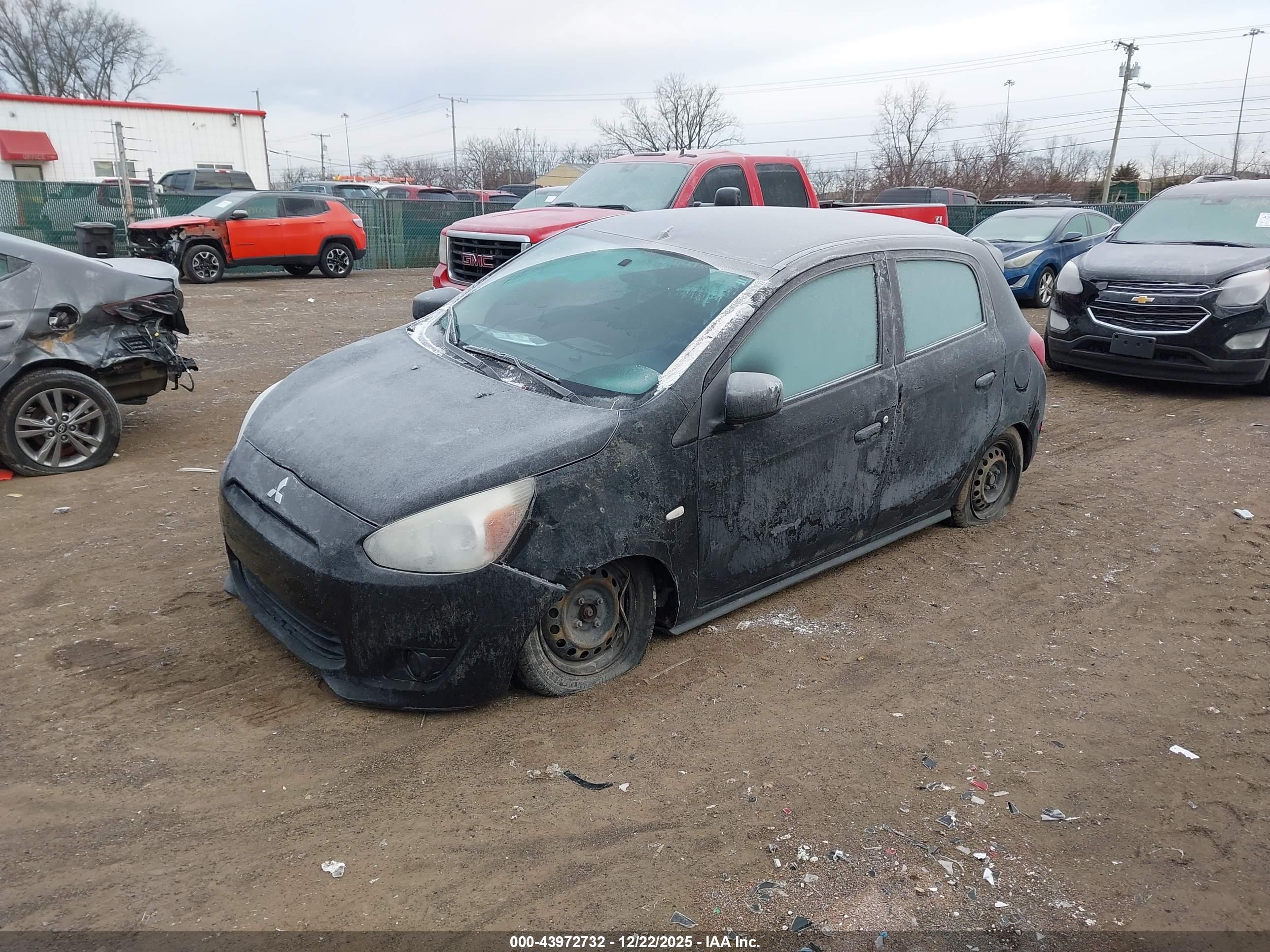 MITSUBISHI MIRAGE image 2