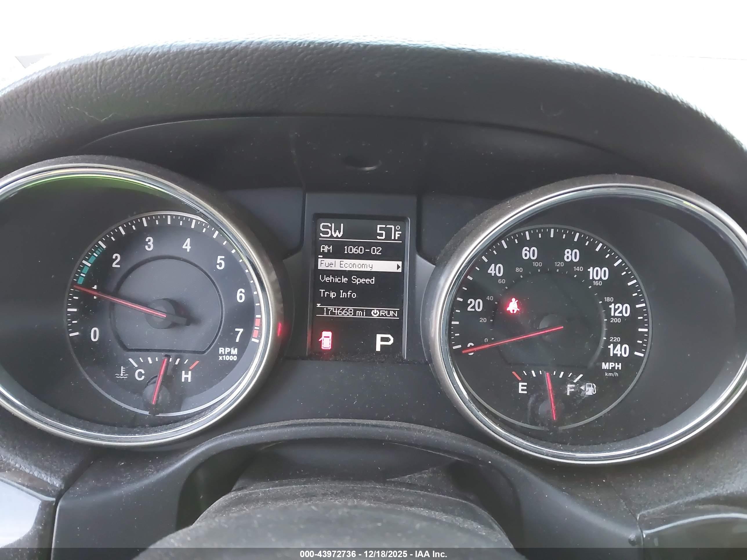 JEEP GRAND image 7