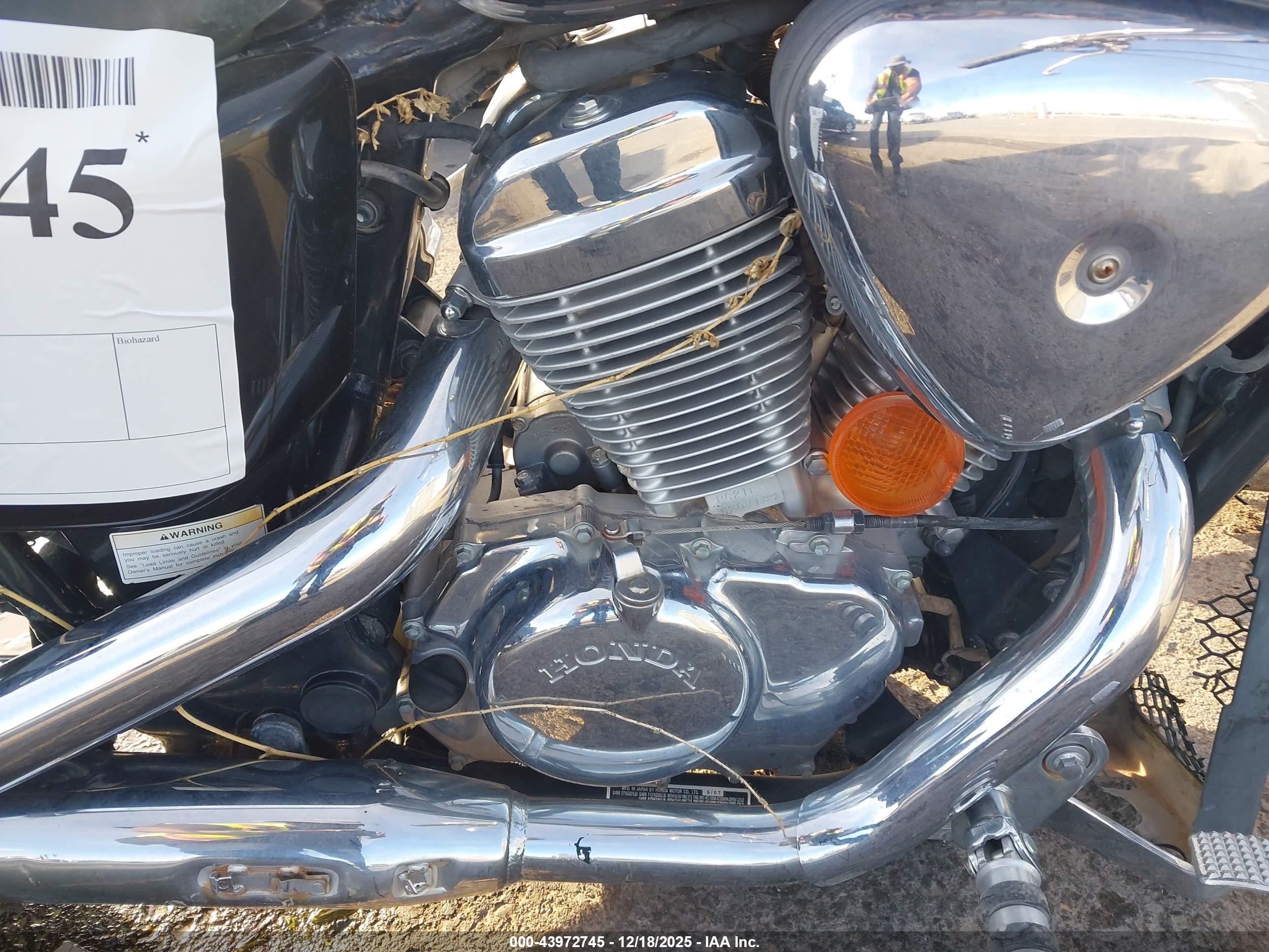HONDA VT600 image 8
