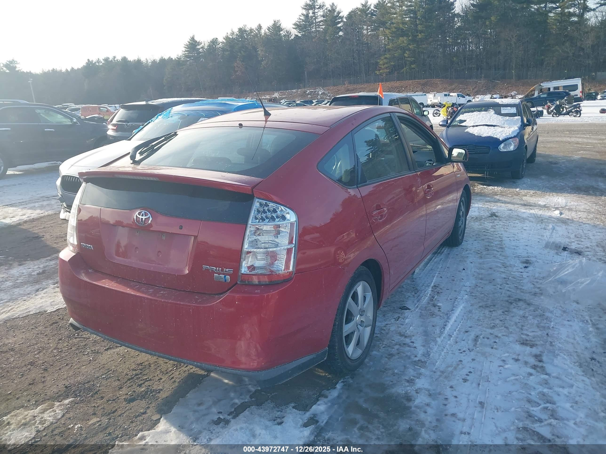 TOYOTA PRIUS image 4