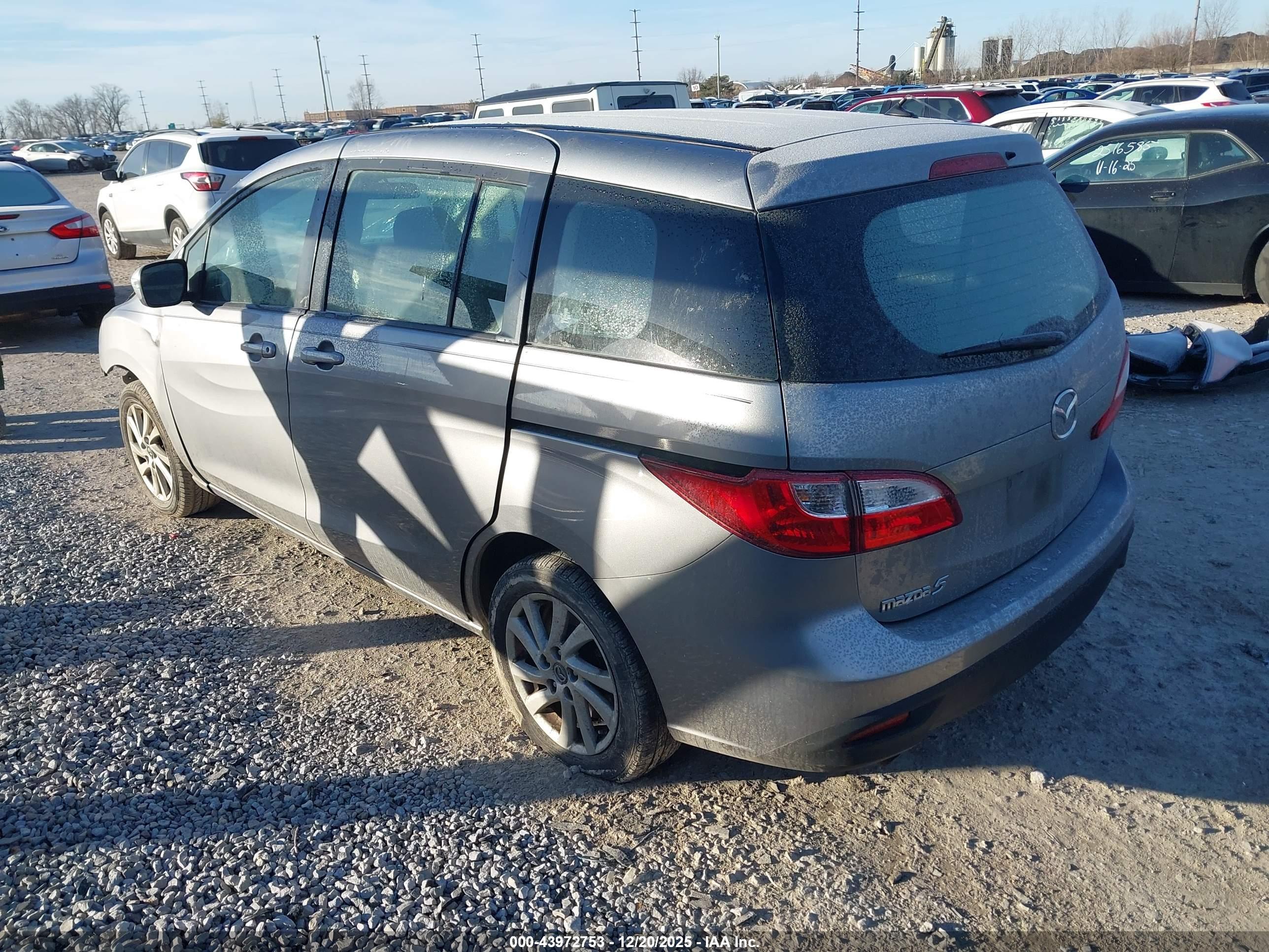 MAZDA MAZDA5 image 3