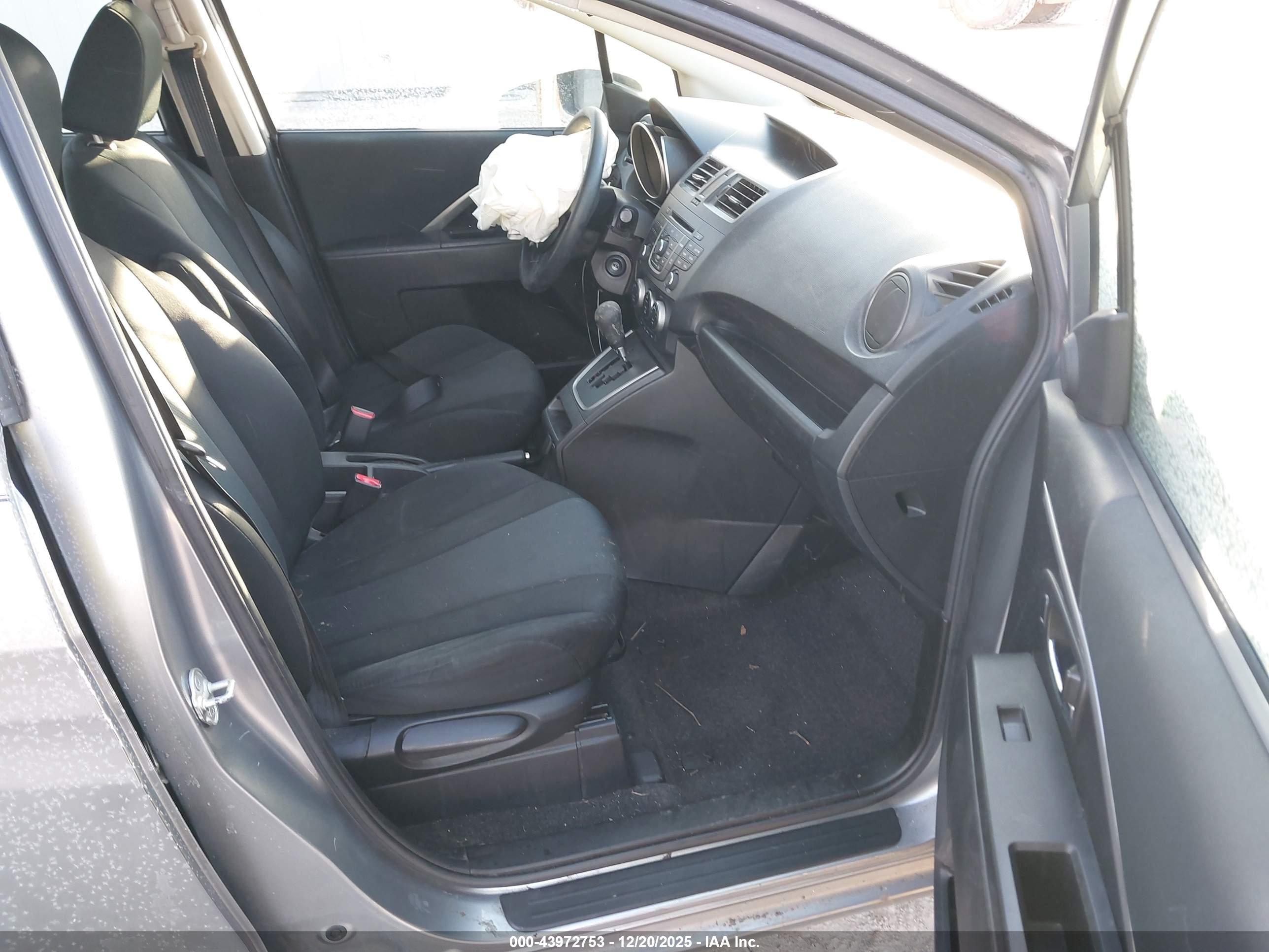 MAZDA MAZDA5 image 5