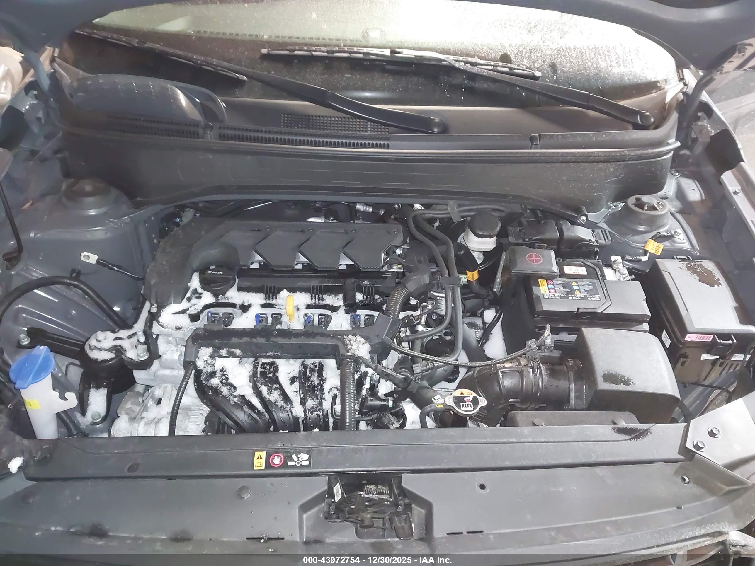 HYUNDAI VENUE image 10
