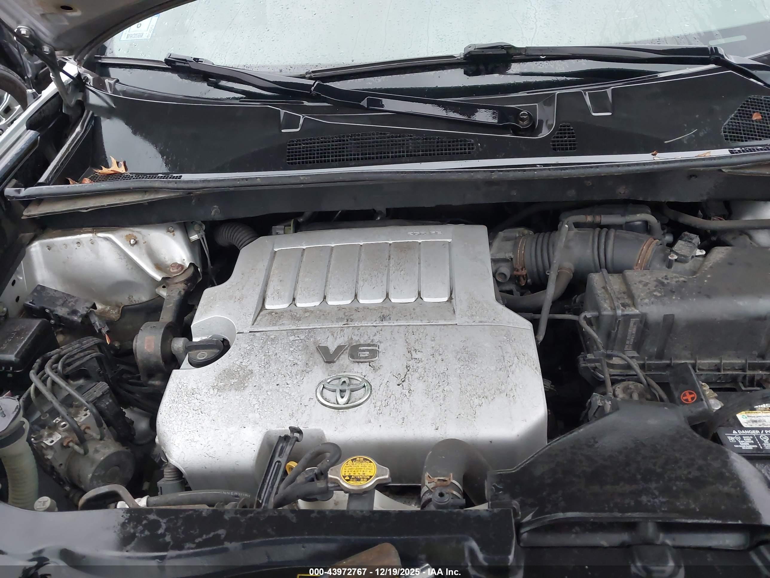 TOYOTA HIGHLANDER image 10