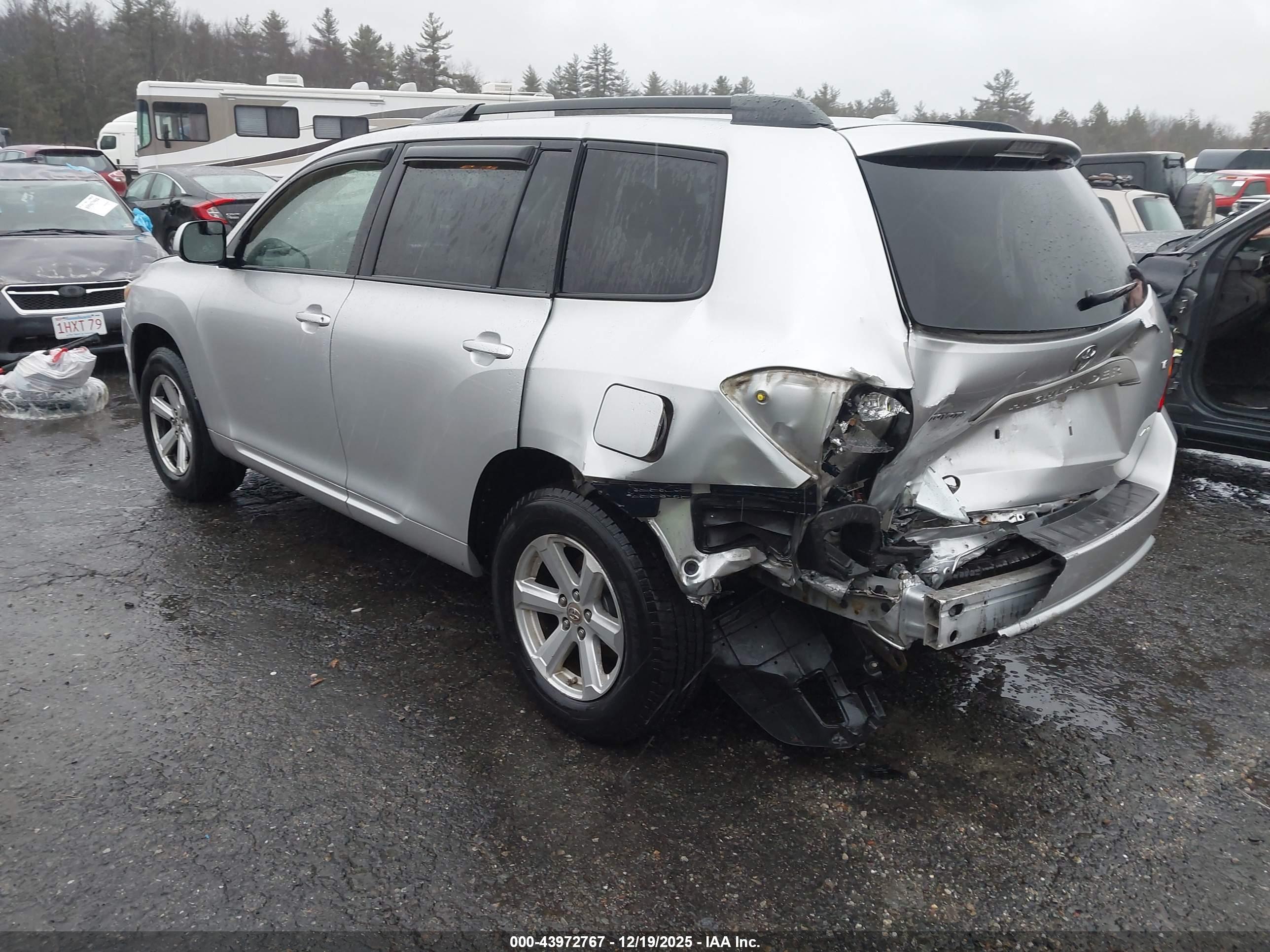 TOYOTA HIGHLANDER image 3