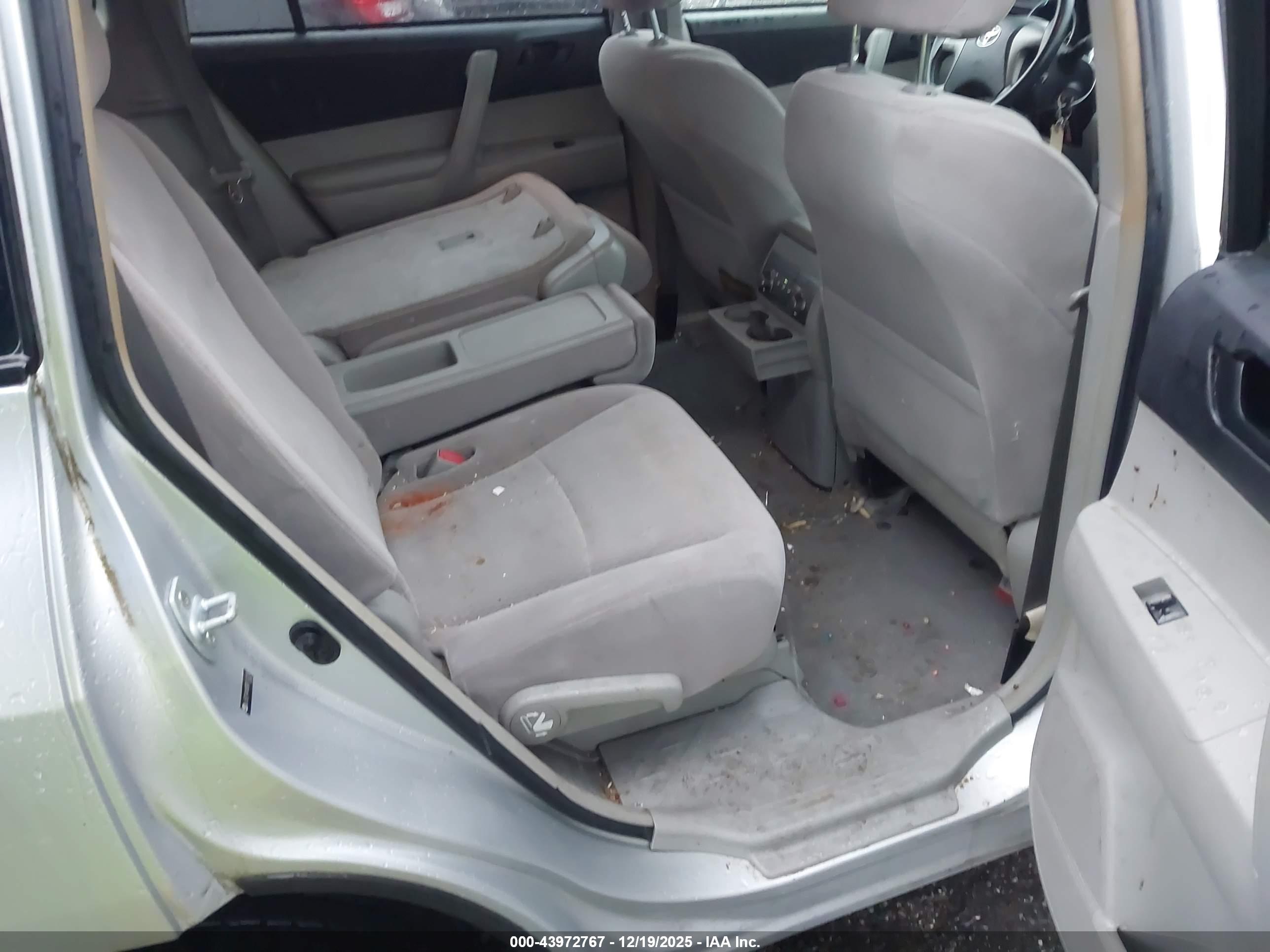 TOYOTA HIGHLANDER image 8