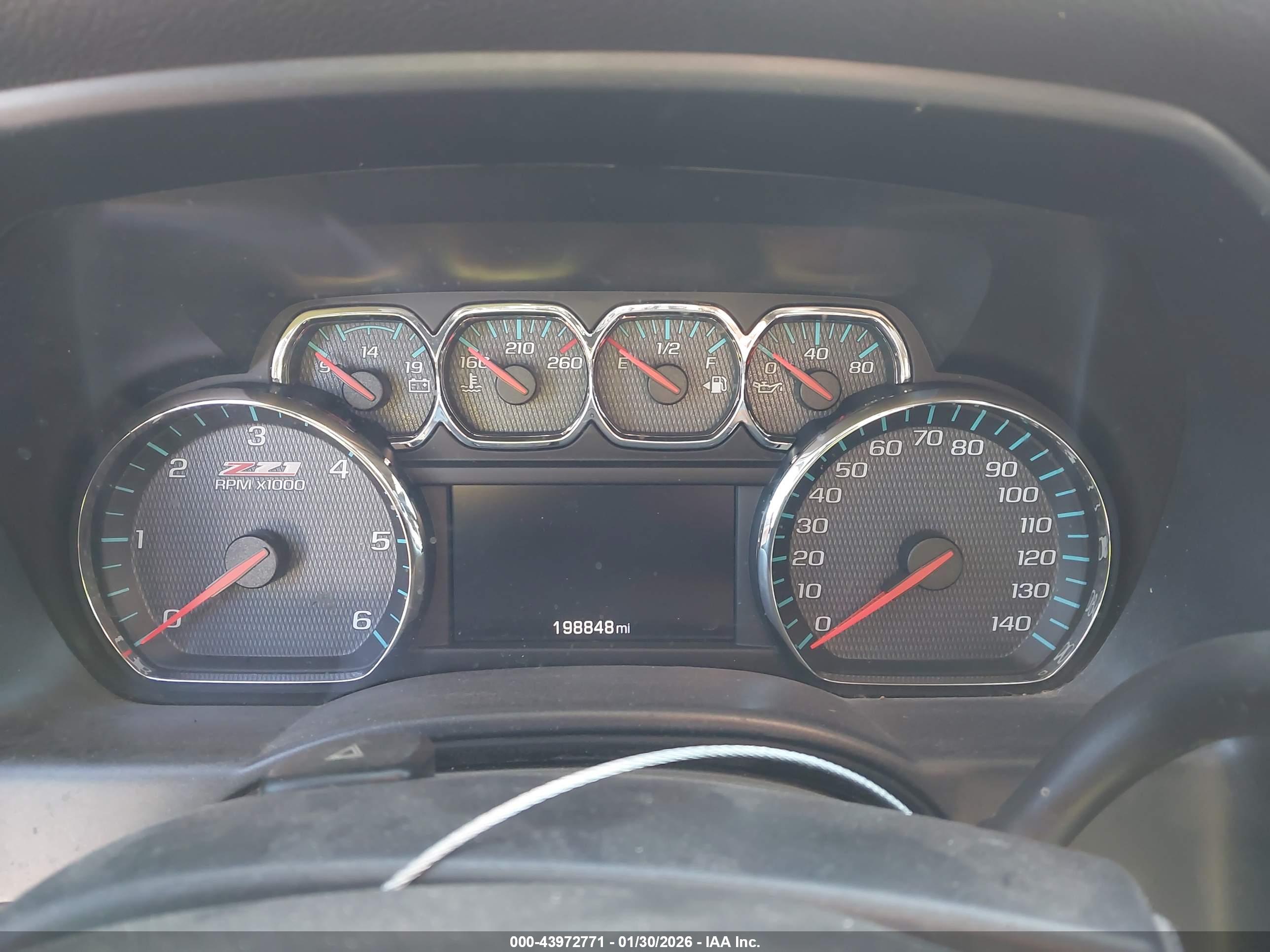 CHEVROLET SILVERADO image 7