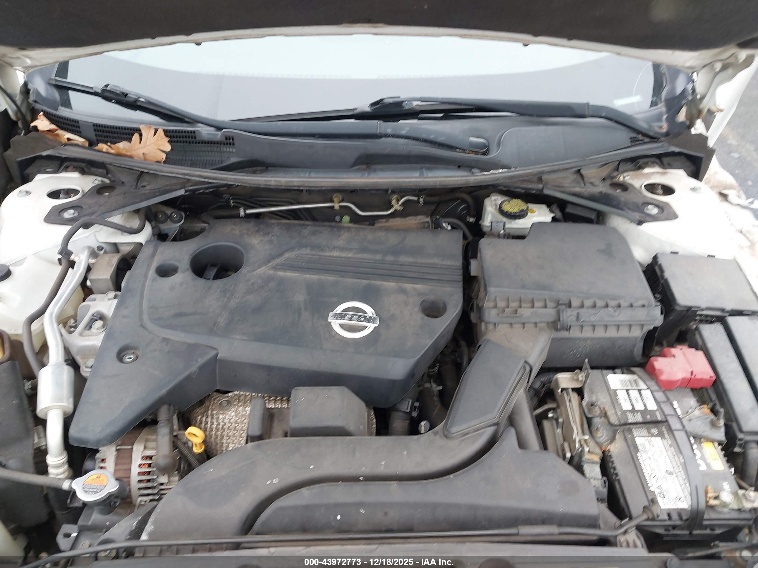 NISSAN ALTIMA image 10