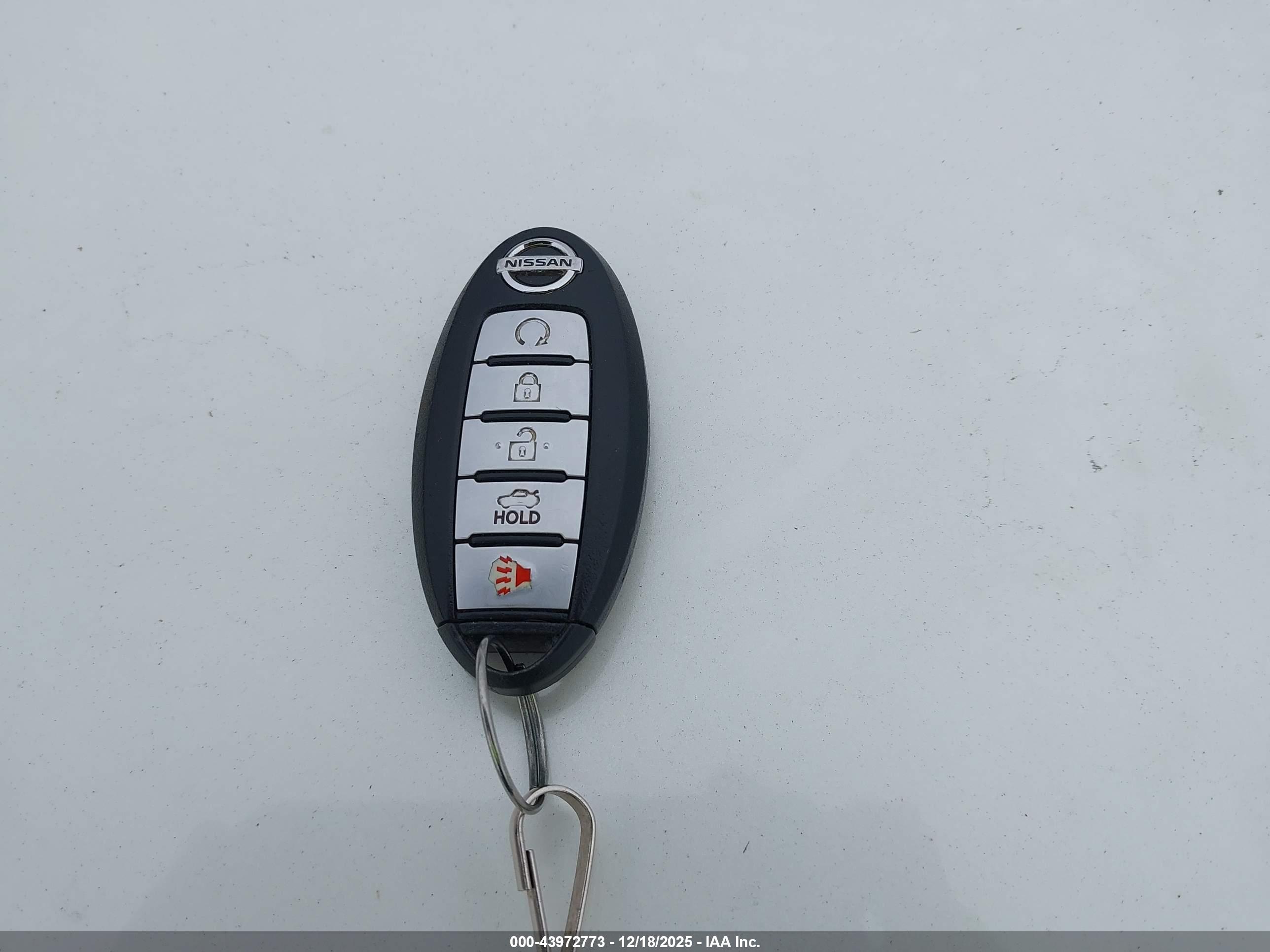 NISSAN ALTIMA image 11