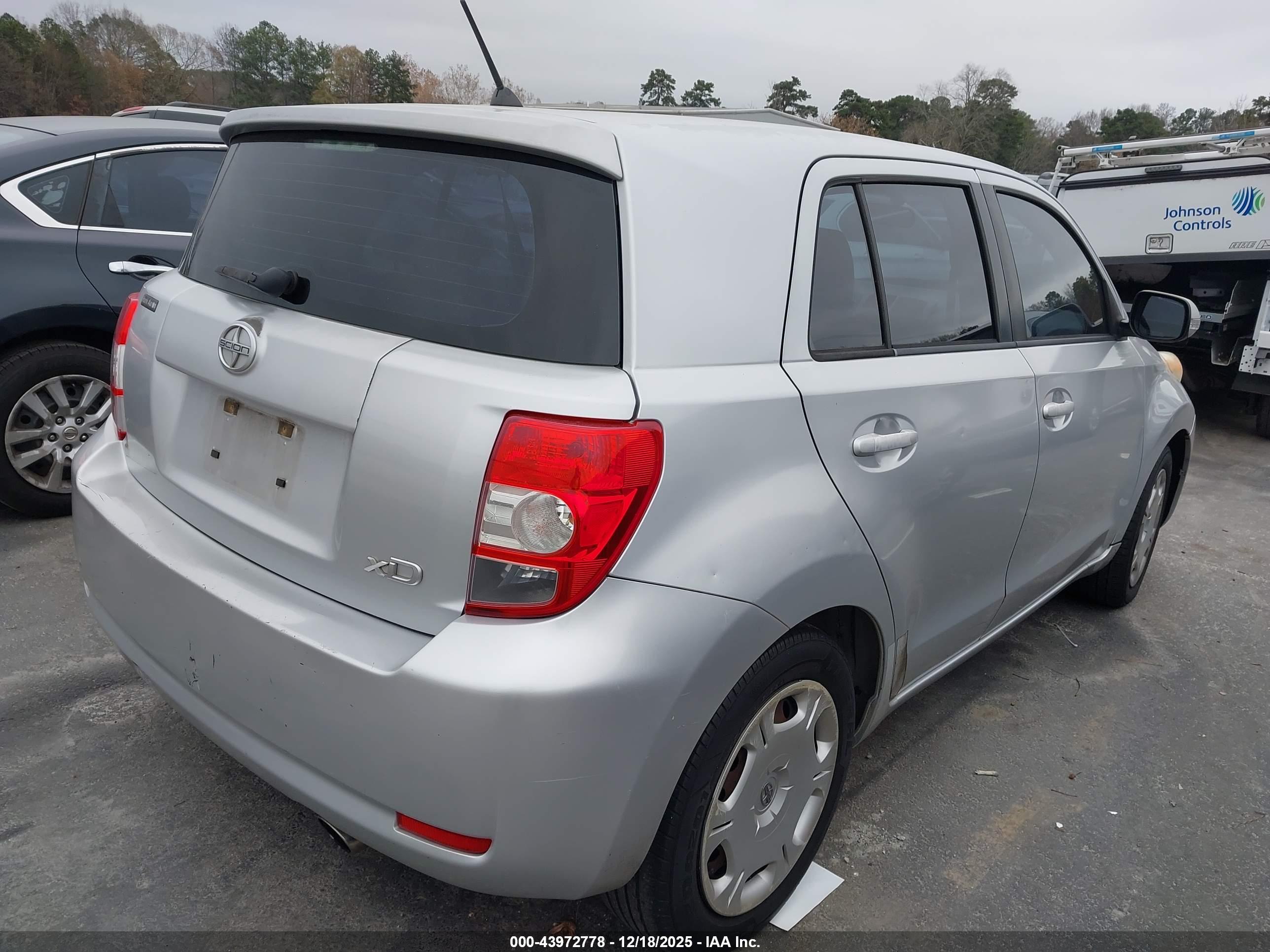 SCION XD image 4