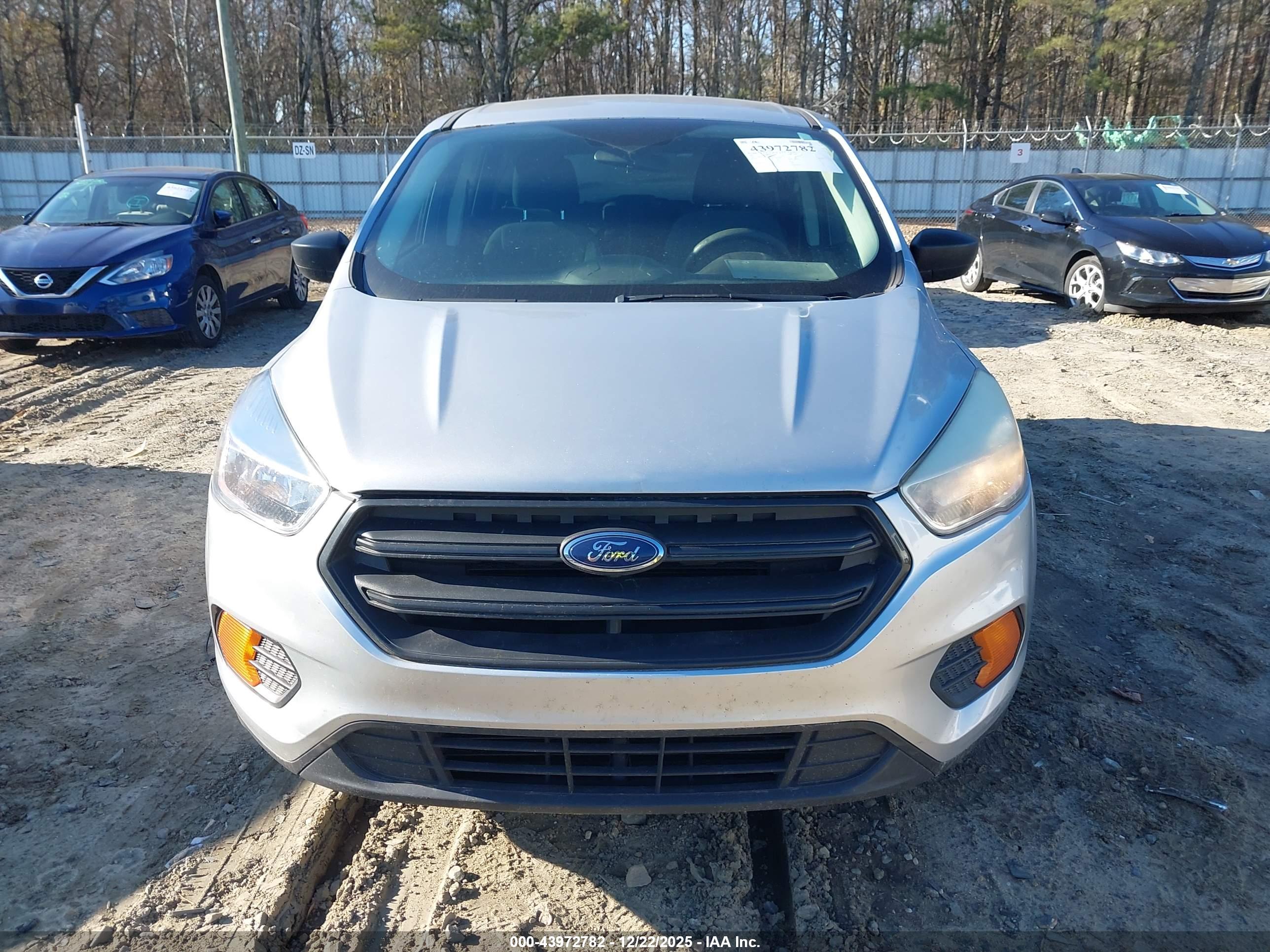 FORD ESCAPE image 6